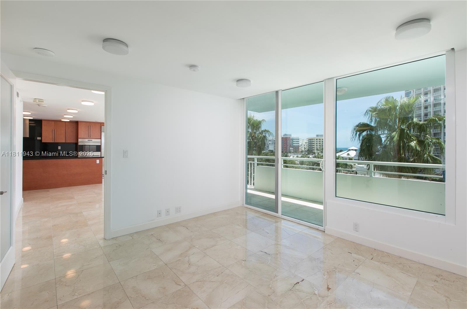 400 S Pointe Dr #606, Miami Beach FL 33139