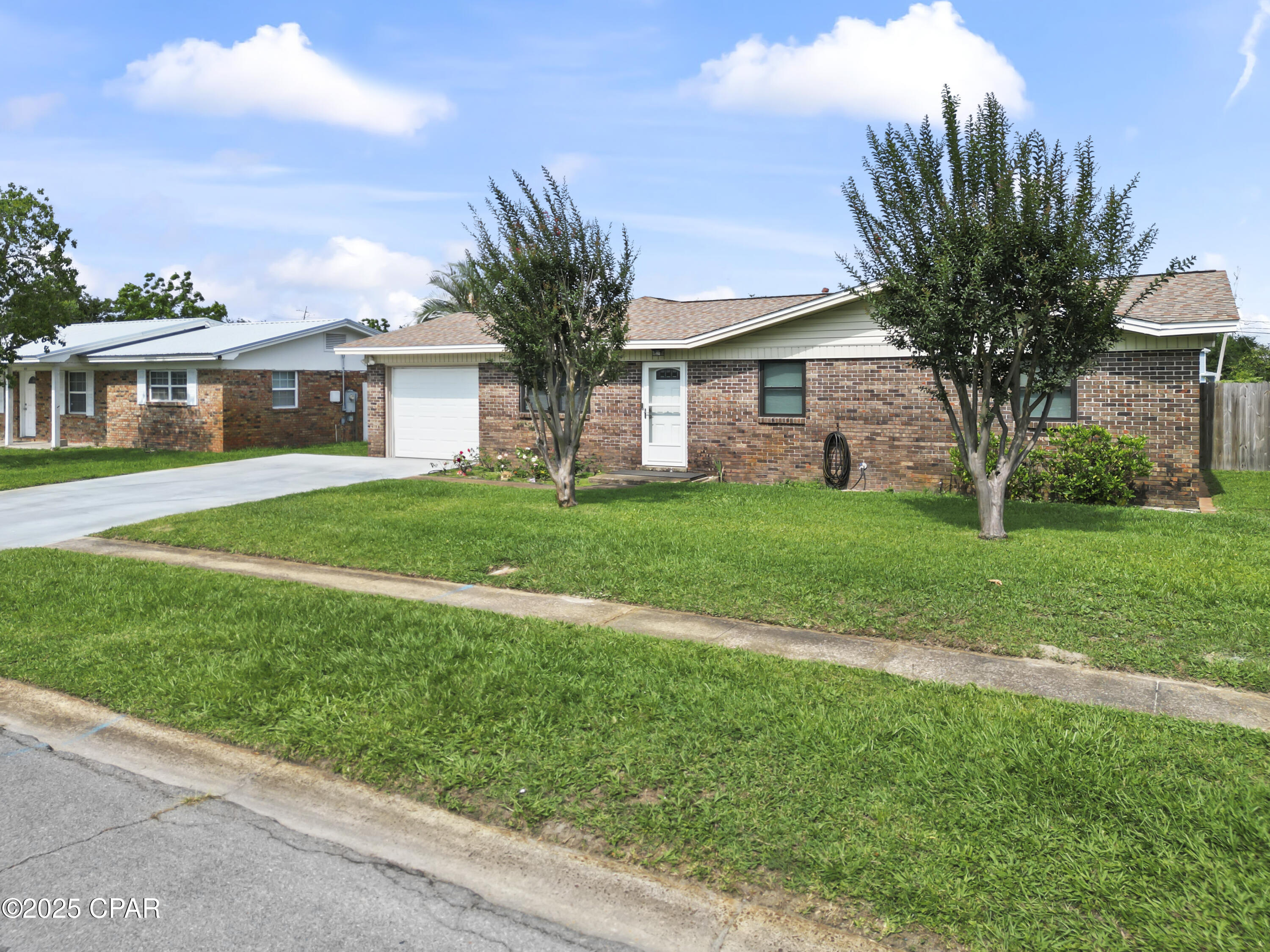 Image 2 For 107 Charlene Drive