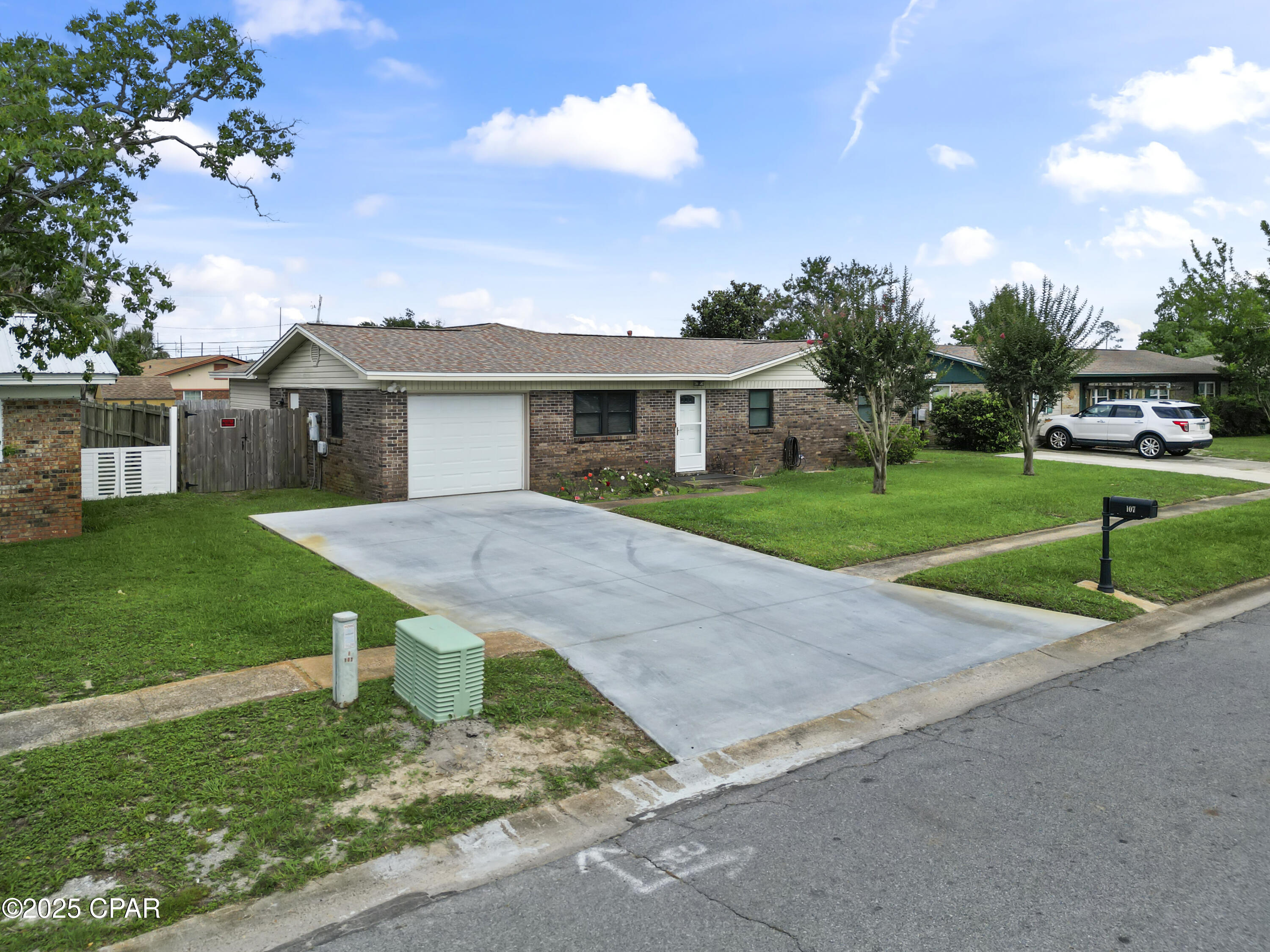 Image 6 For 107 Charlene Drive