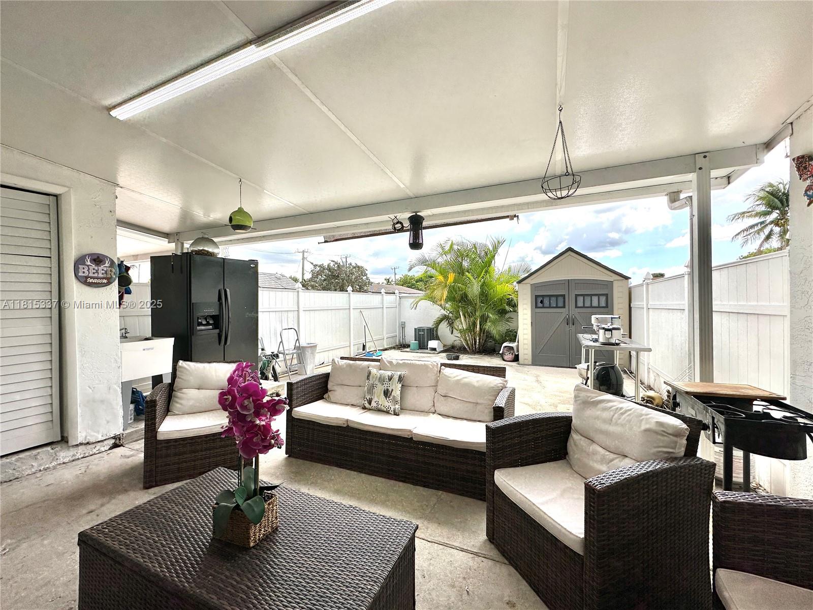 19021 NW 52nd Ct, Miami Gardens, Florida image 20