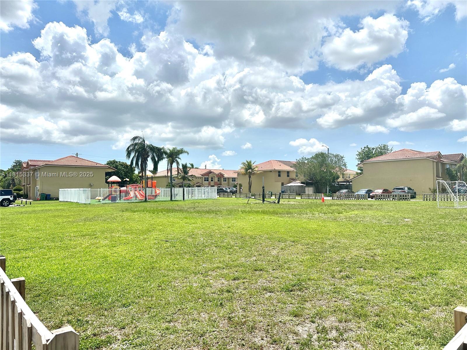 19021 NW 52nd Ct, Miami Gardens, Florida image 39