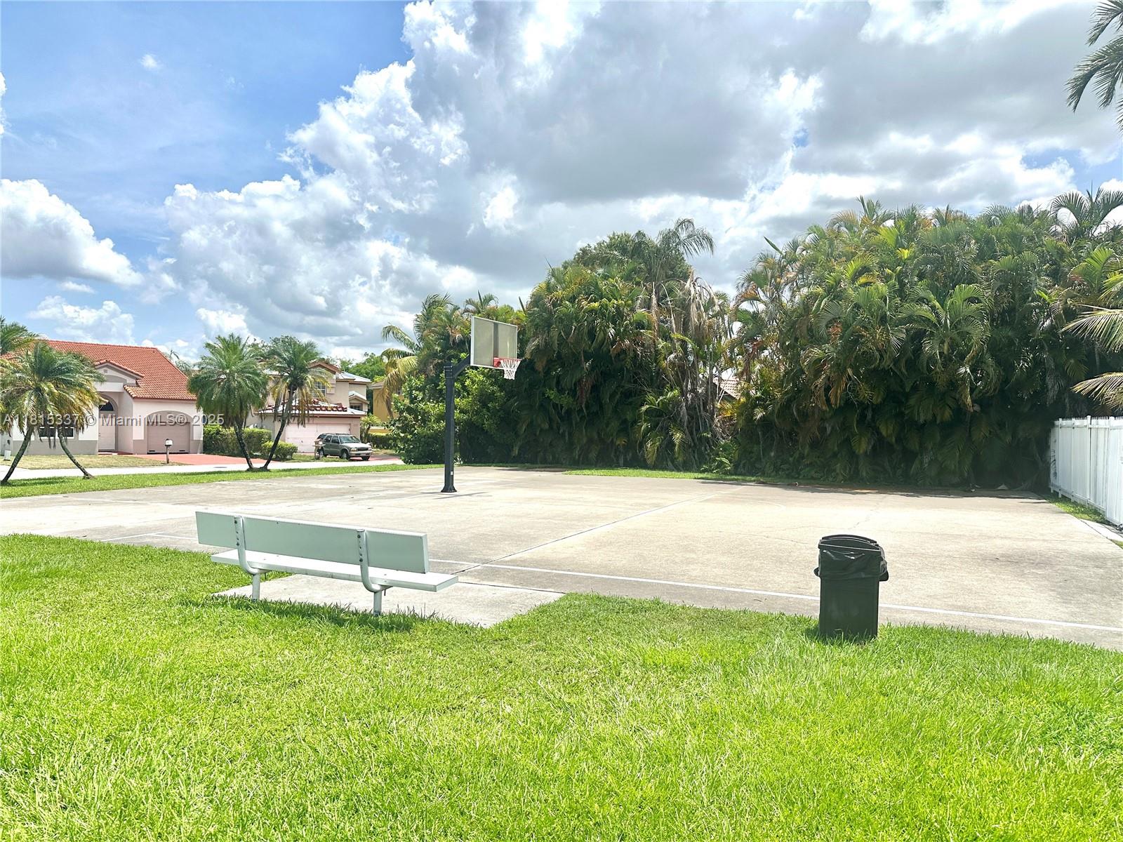 19021 NW 52nd Ct, Miami Gardens, Florida image 40