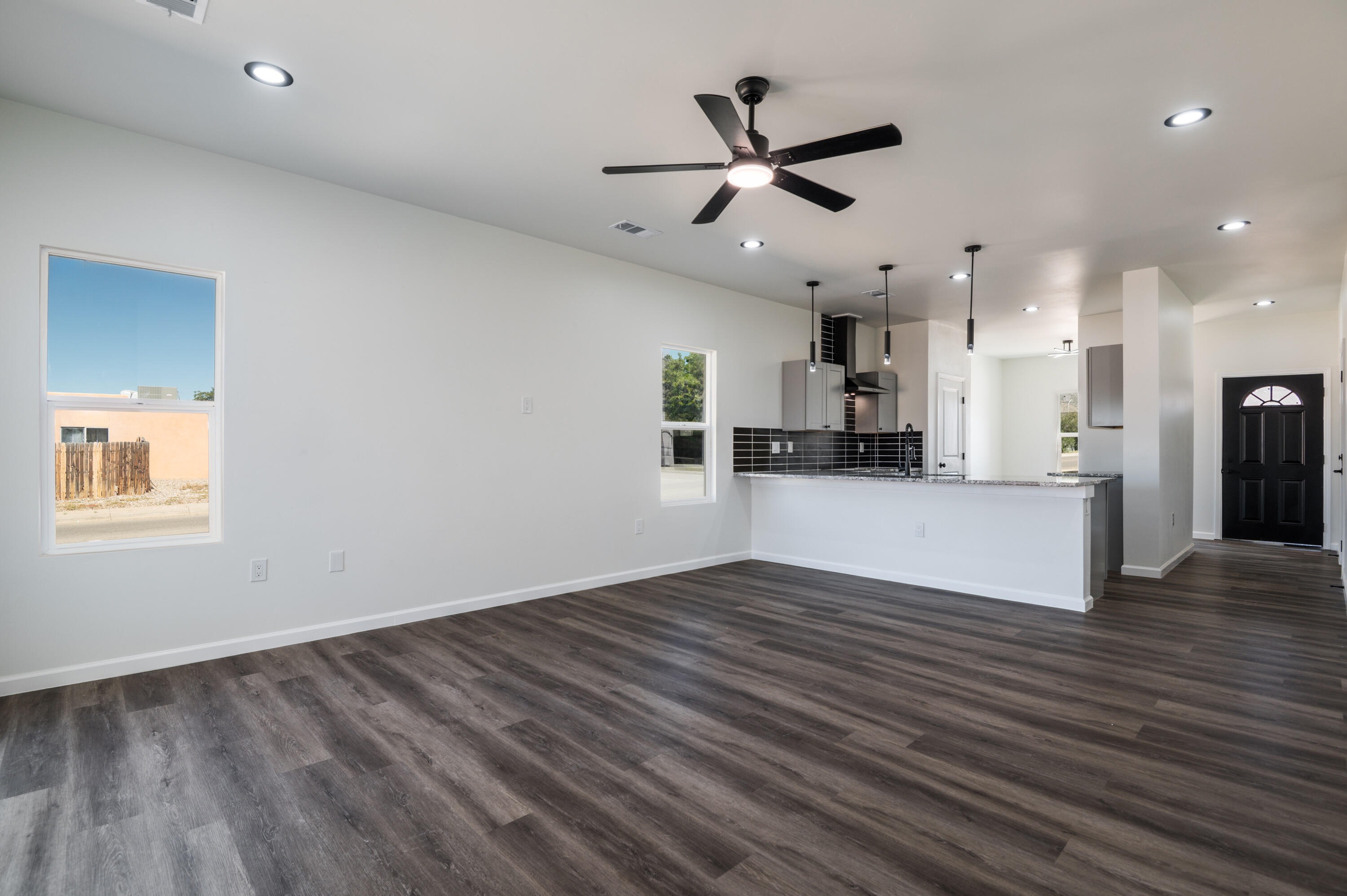 251 Maxine Street NE 