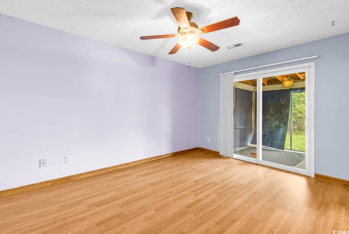 405 Flagstone Dr.