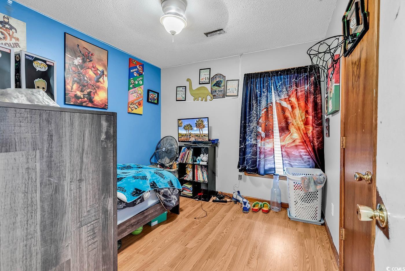 405 Flagstone Dr.