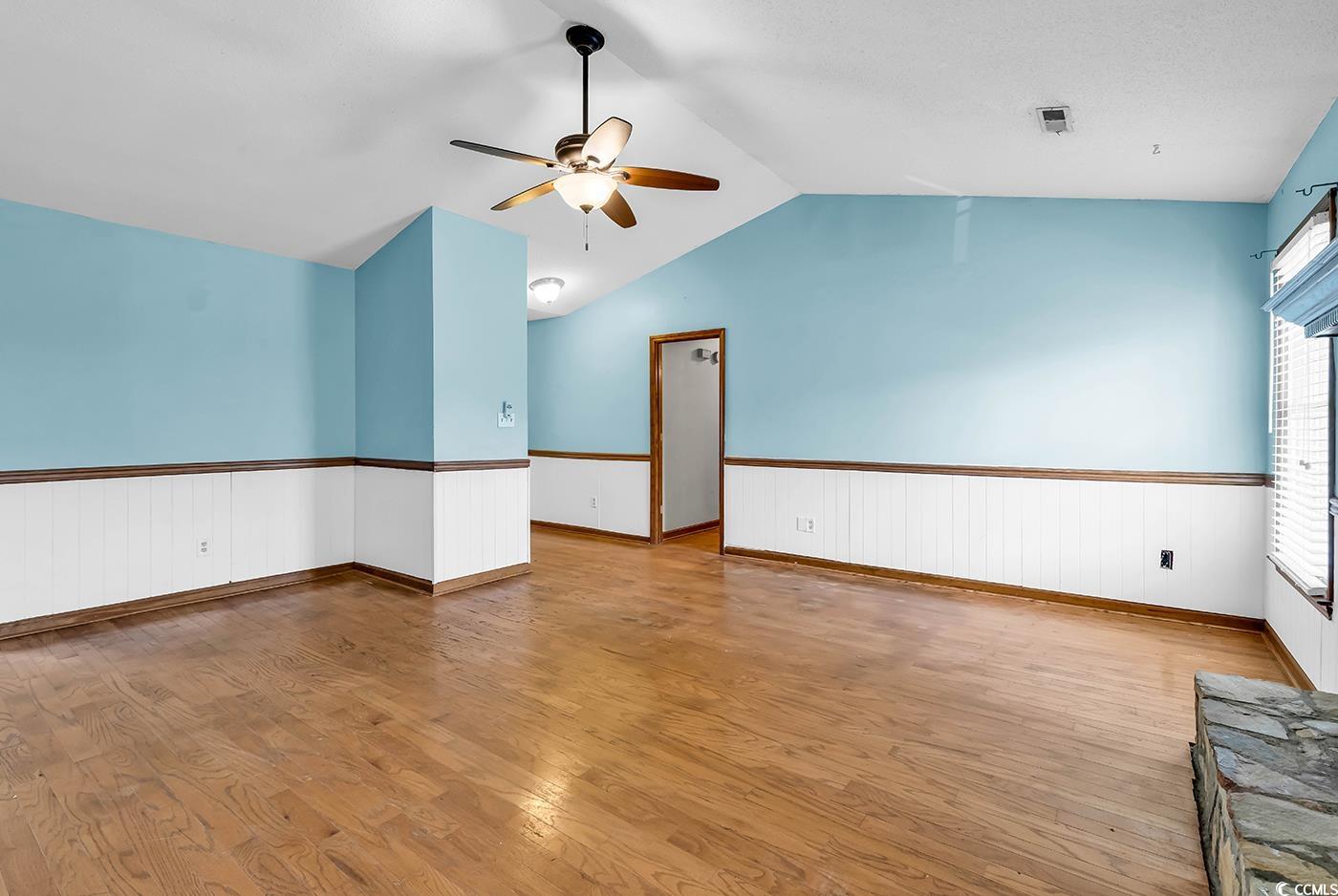 405 Flagstone Dr.
