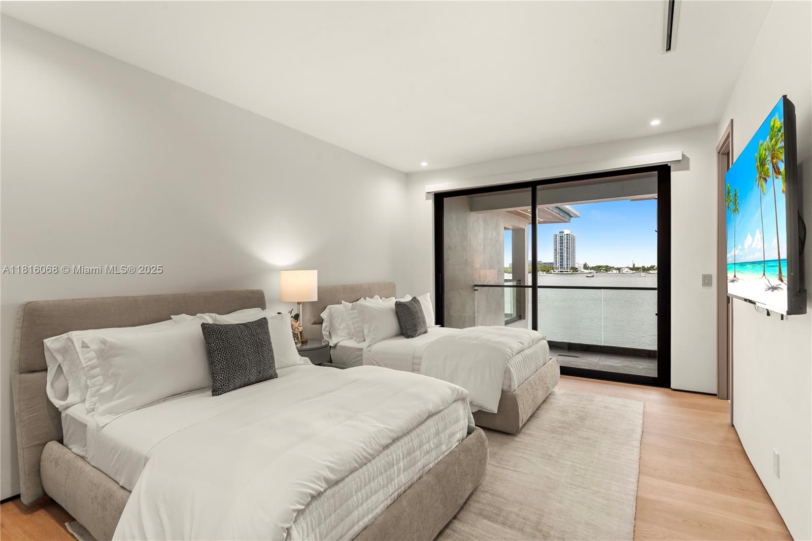 3209 NE 169th St, North Miami Beach, Florida image 29