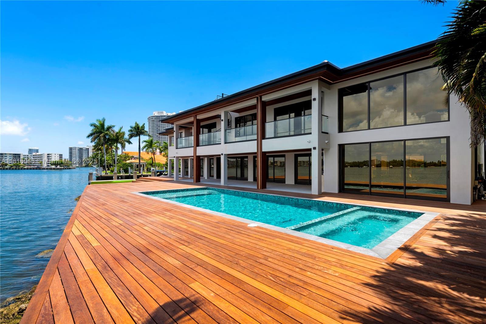 3209 NE 169th St, North Miami Beach, Florida image 9