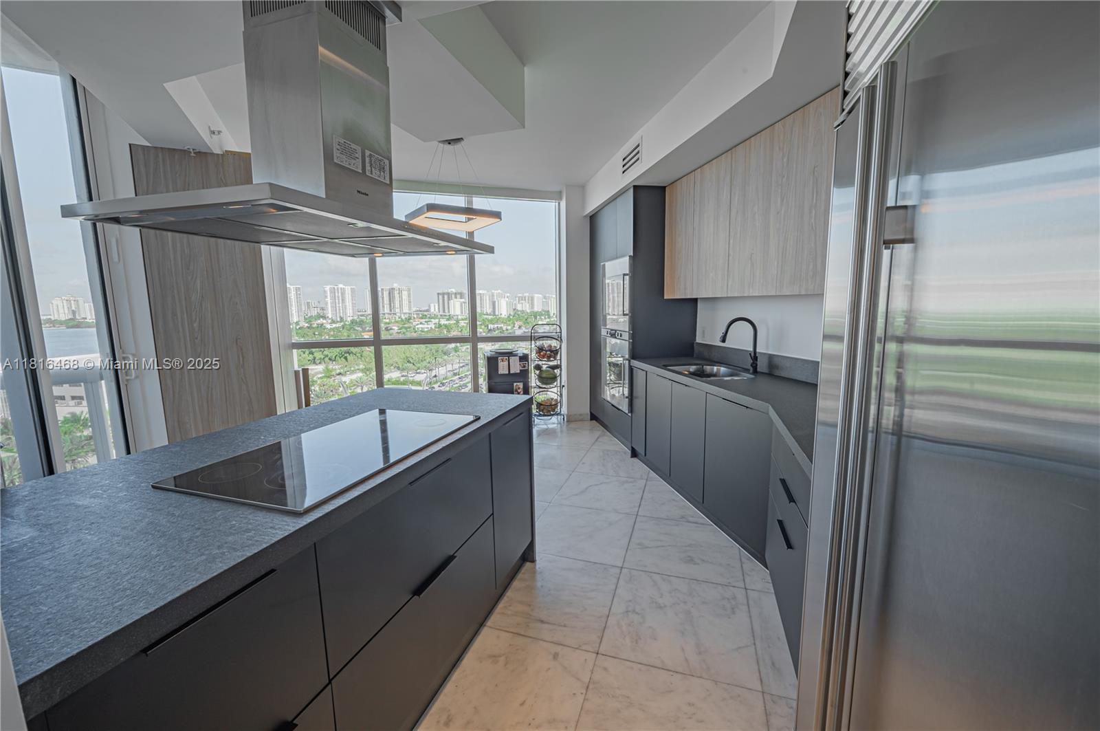 18201 Collins Ave #1201, Sunny Isles Beach FL 33160