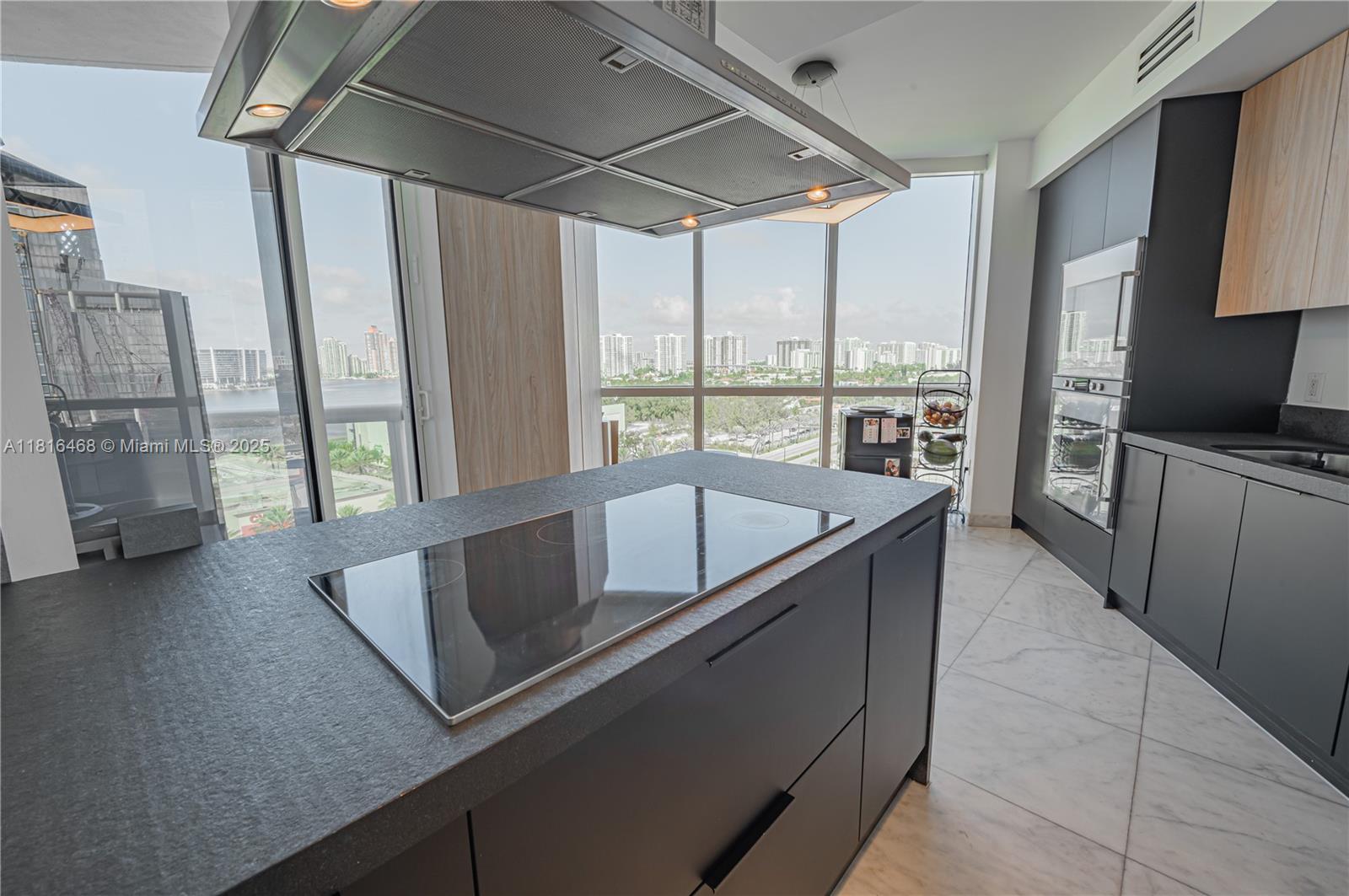 18201 Collins Ave #1201, Sunny Isles Beach FL 33160