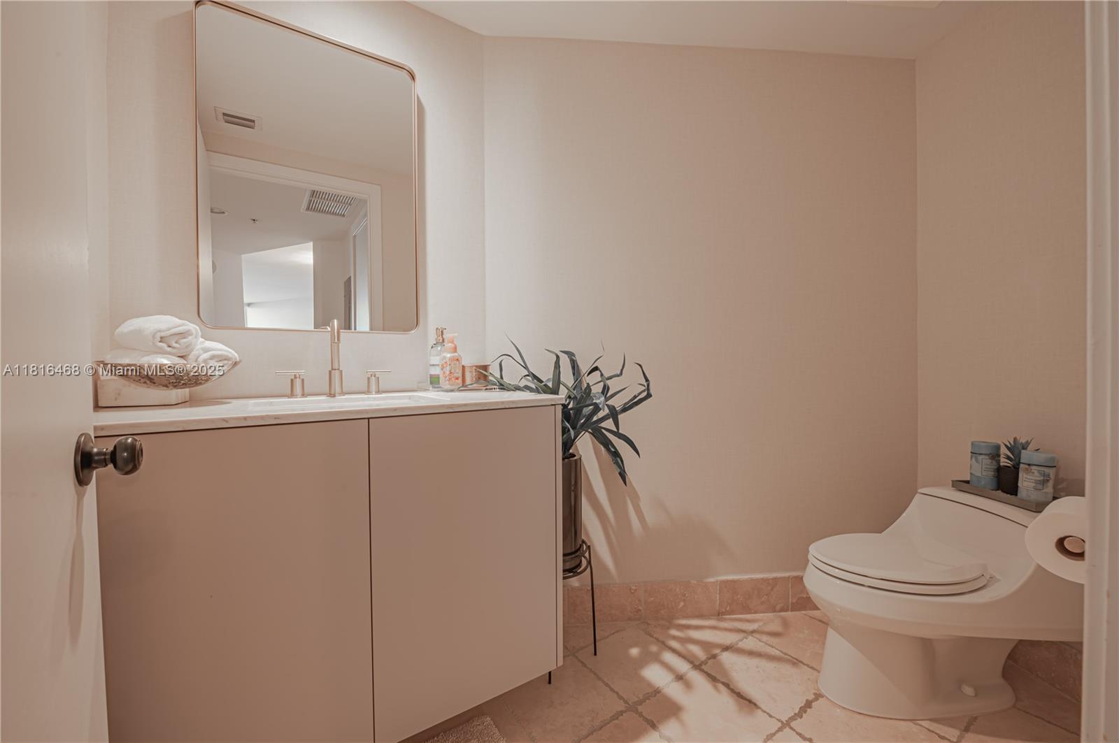 18201 Collins Ave #1201, Sunny Isles Beach FL 33160