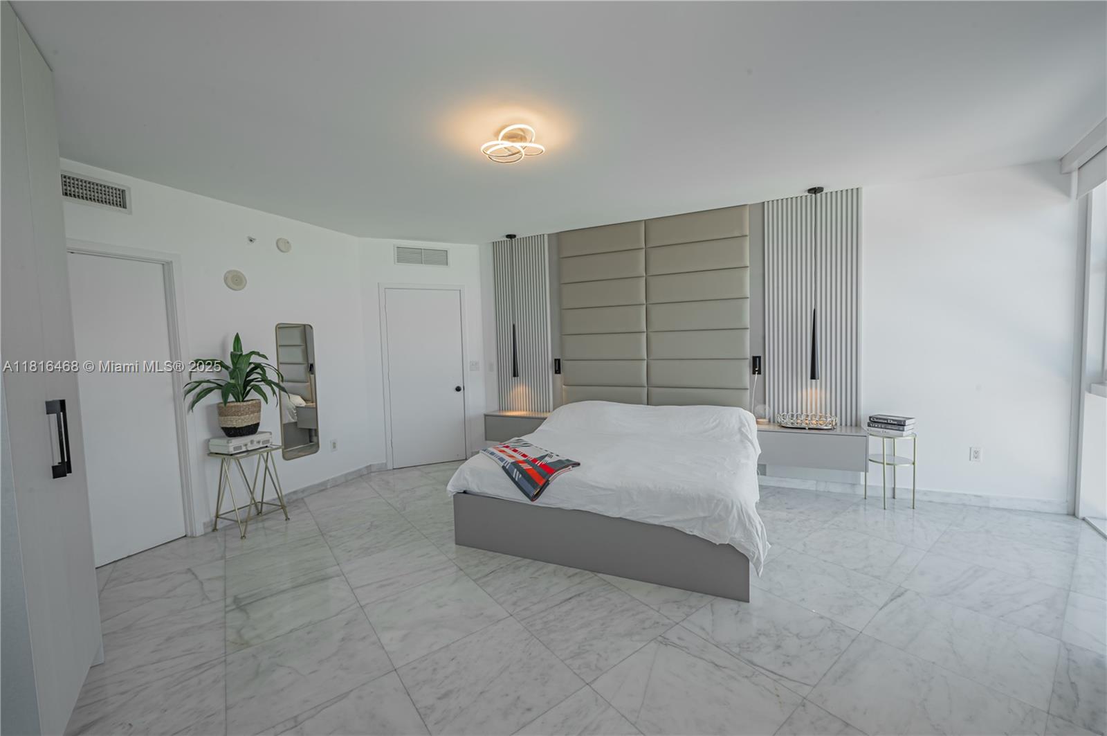 18201 Collins Ave #1201, Sunny Isles Beach FL 33160