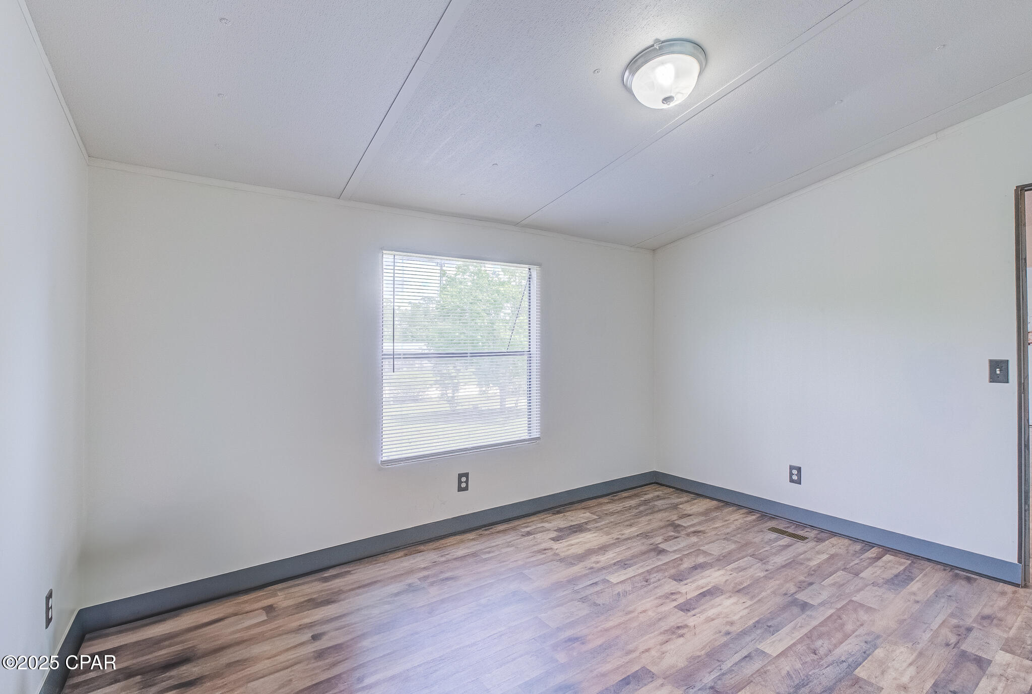 6702 Oakenshaw Drive, Youngstown, Florida image 25