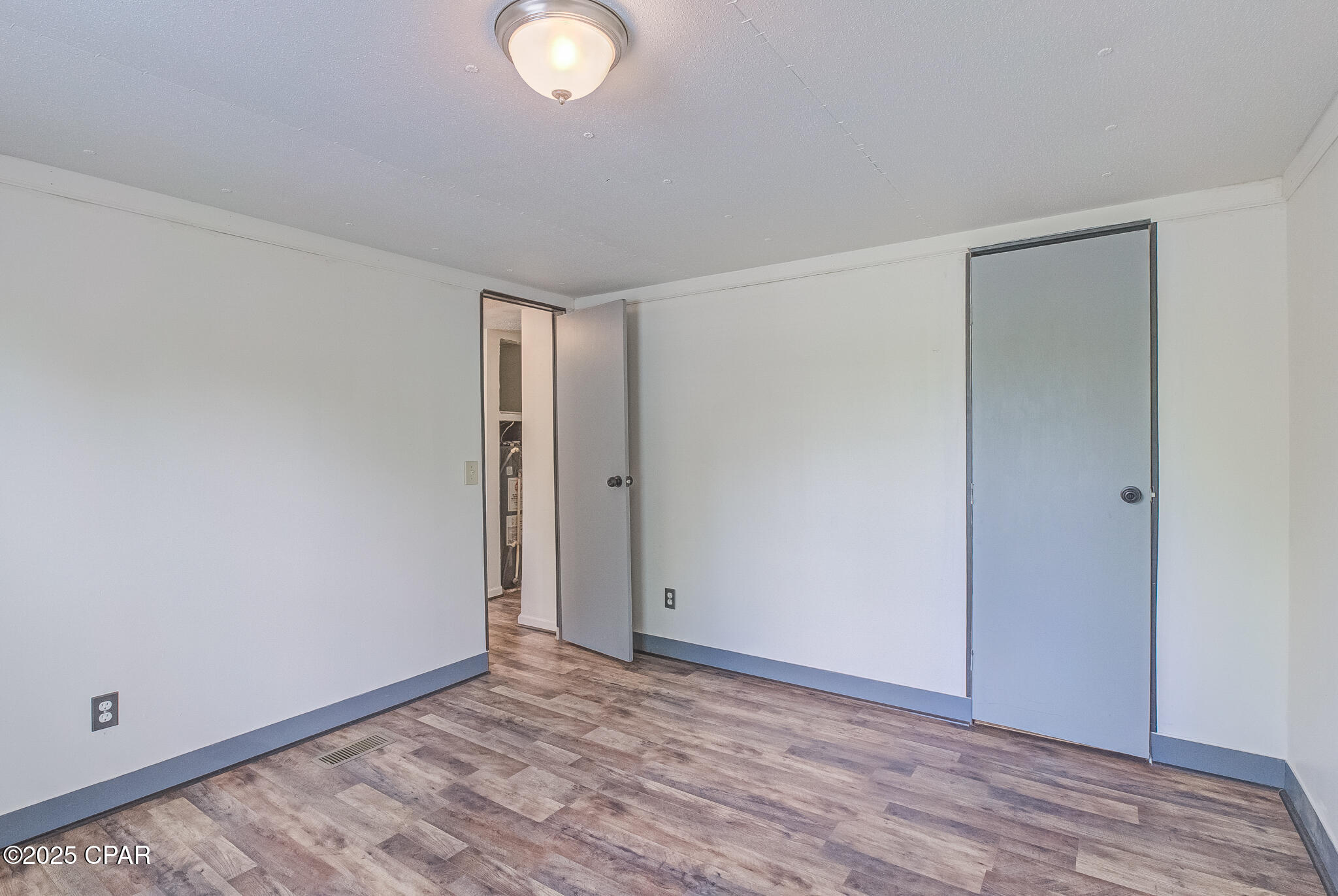 Image 41 For 6702 Oakenshaw Drive