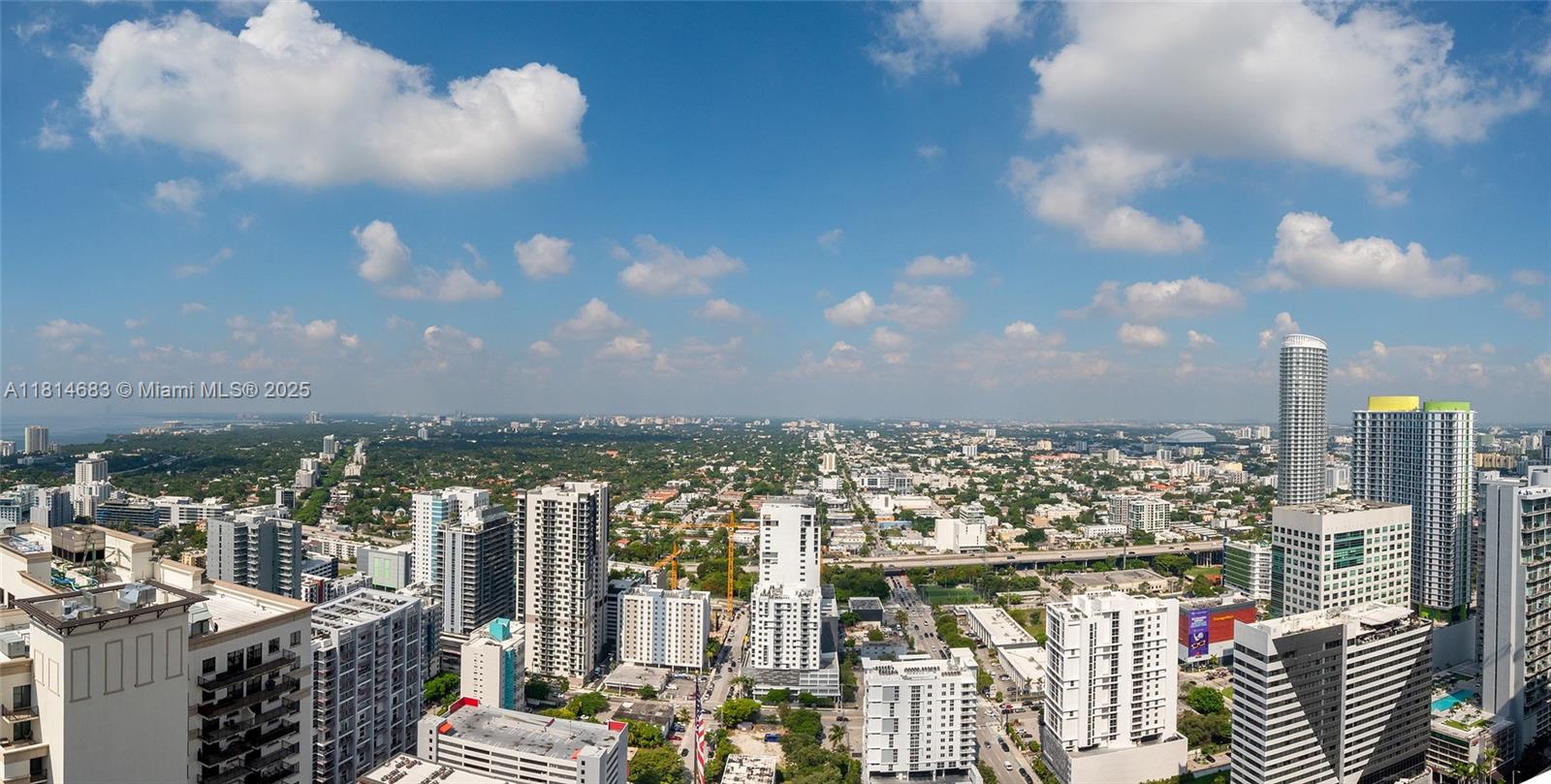 55 SW 9th St #4208, Miami FL 33130