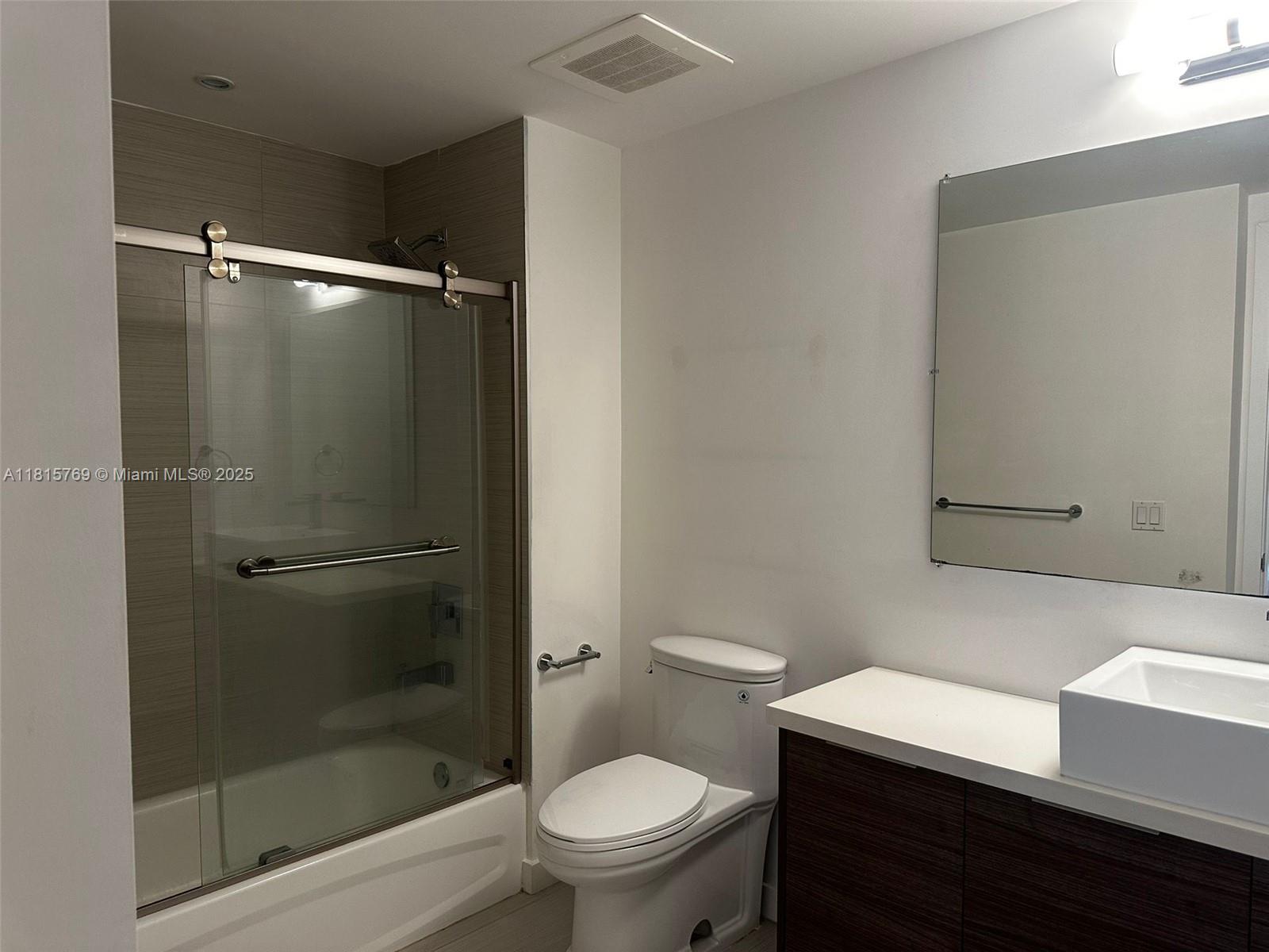 1010 SW 2nd Ave #1005, Miami FL 33130