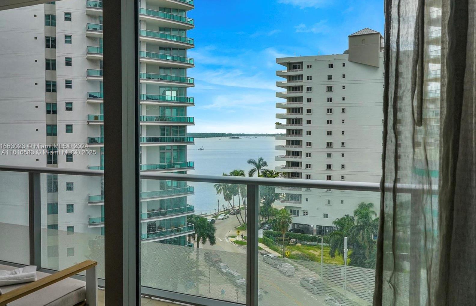 1300 Brickell Bay Dr #906, Miami FL 33131