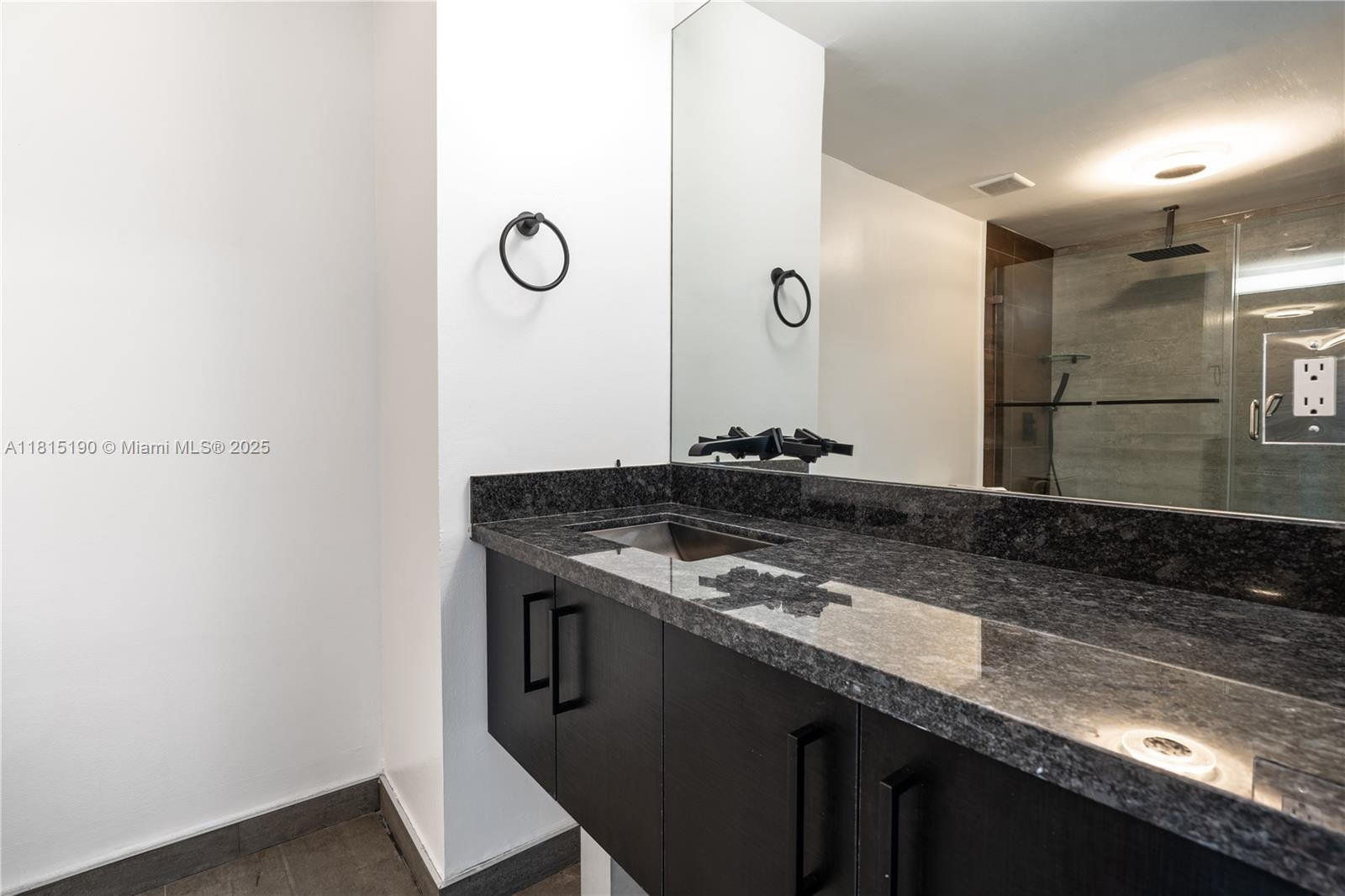 690 SW 1st Ct #3116, Miami FL 33130