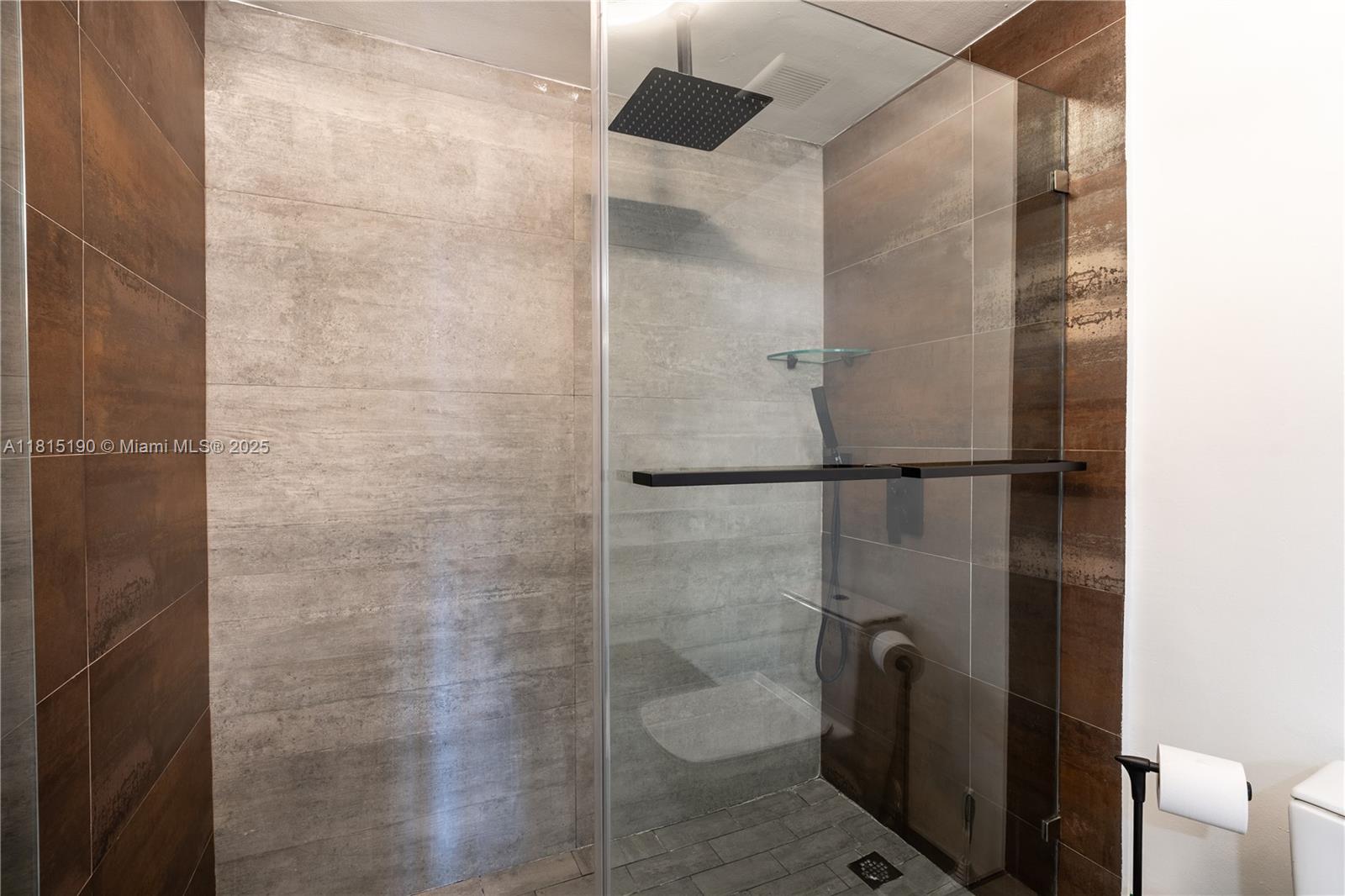 690 SW 1st Ct #3116, Miami FL 33130