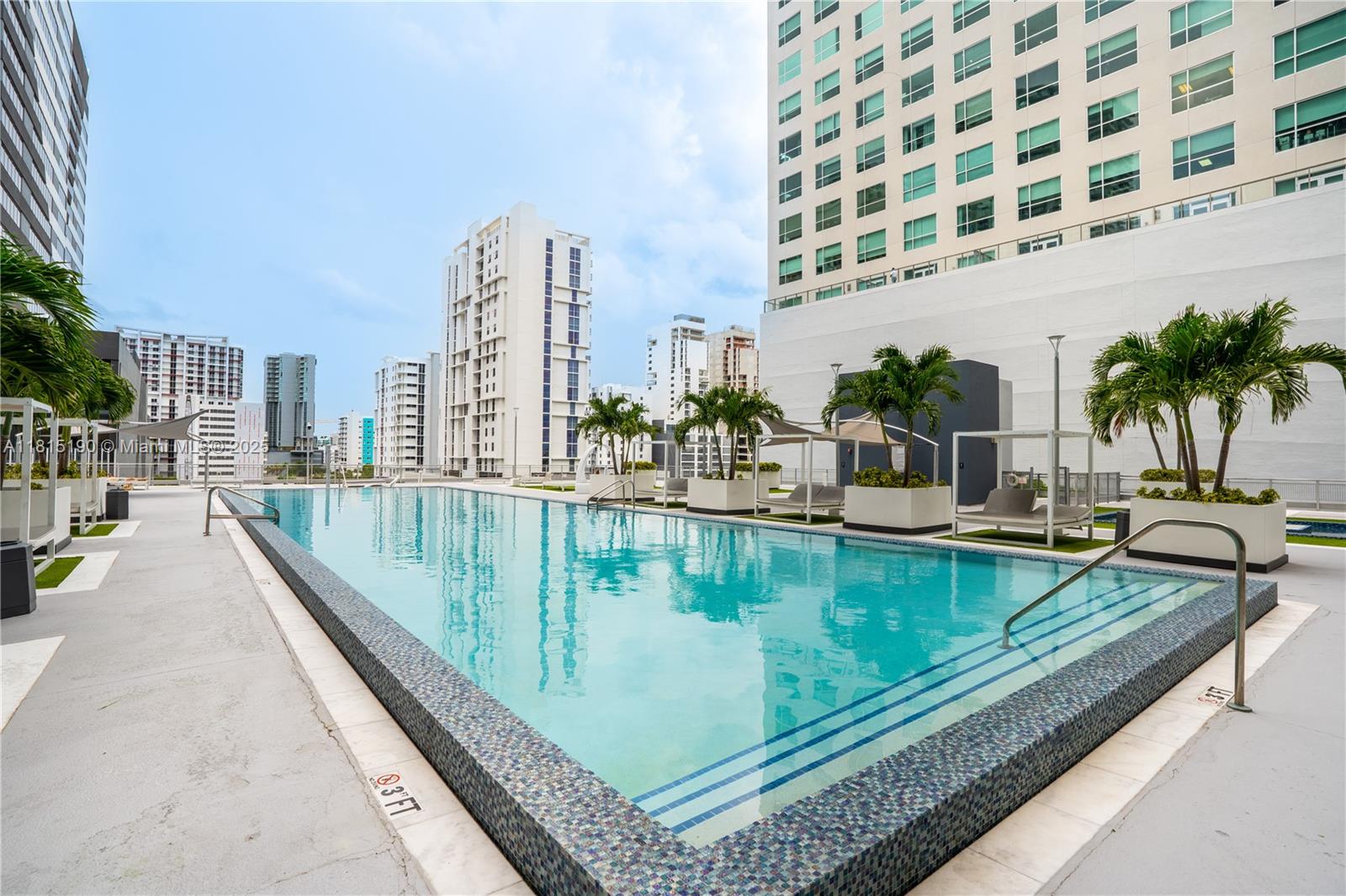 690 SW 1st Ct #3116, Miami FL 33130