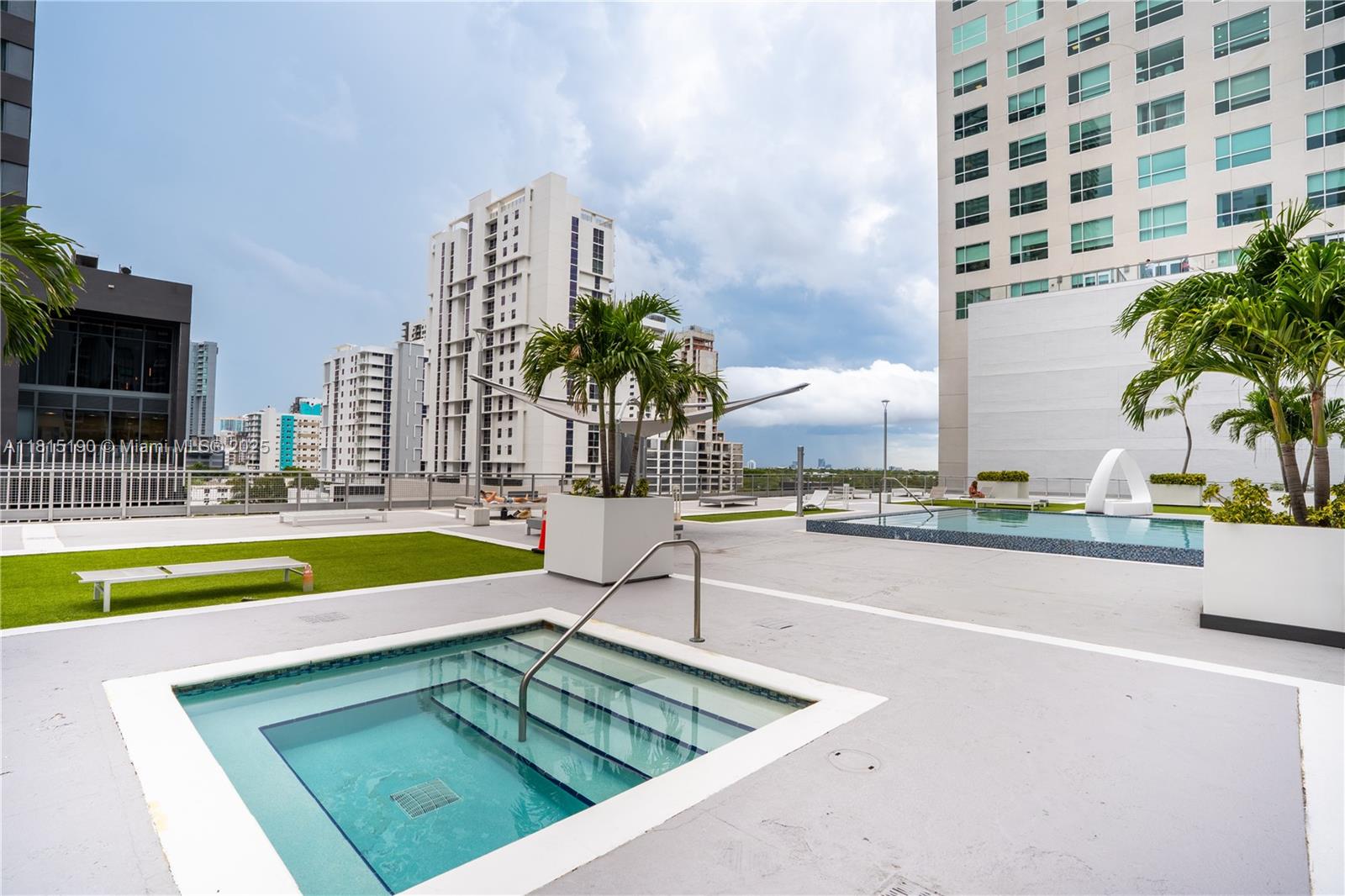 690 SW 1st Ct #3116, Miami FL 33130
