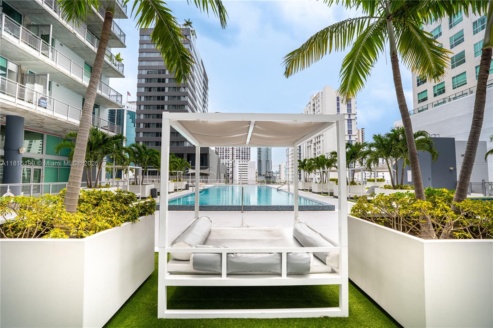 690 SW 1st Ct #3116, Miami FL 33130