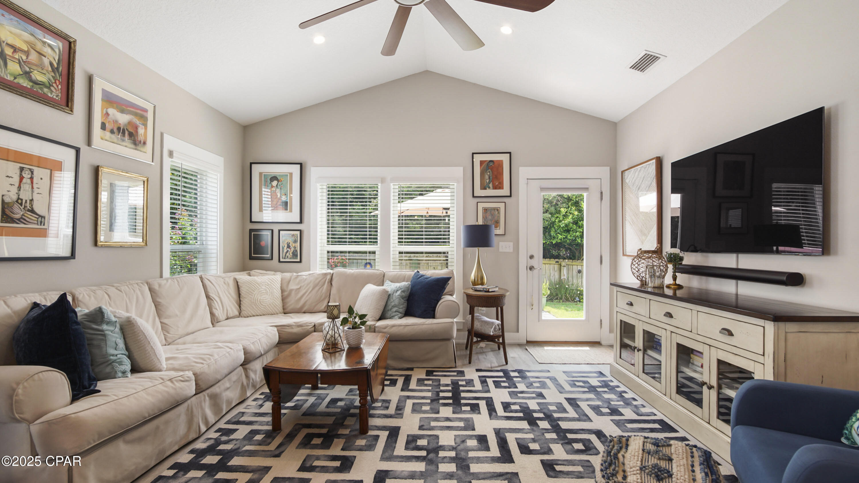 Image 13 For 122 Sea Breeze Circle