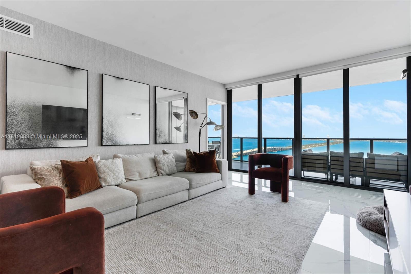 3131 NE 7th Ave #2503, Miami FL 33137