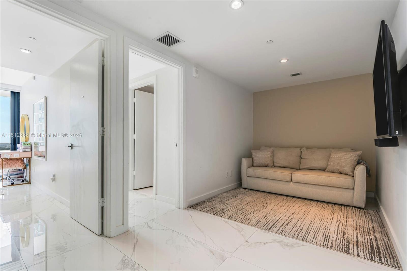 3131 NE 7th Ave #2503, Miami FL 33137