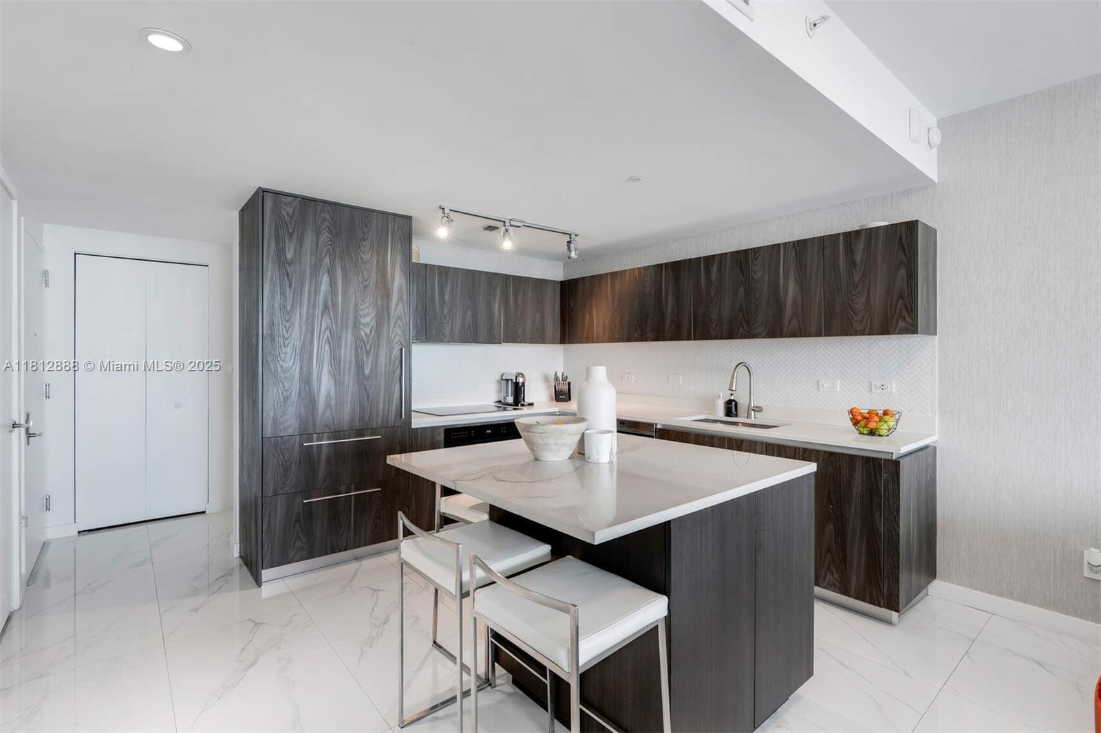 3131 NE 7th Ave #2503, Miami FL 33137