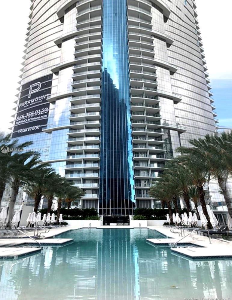 Paramount Miami Worldcent