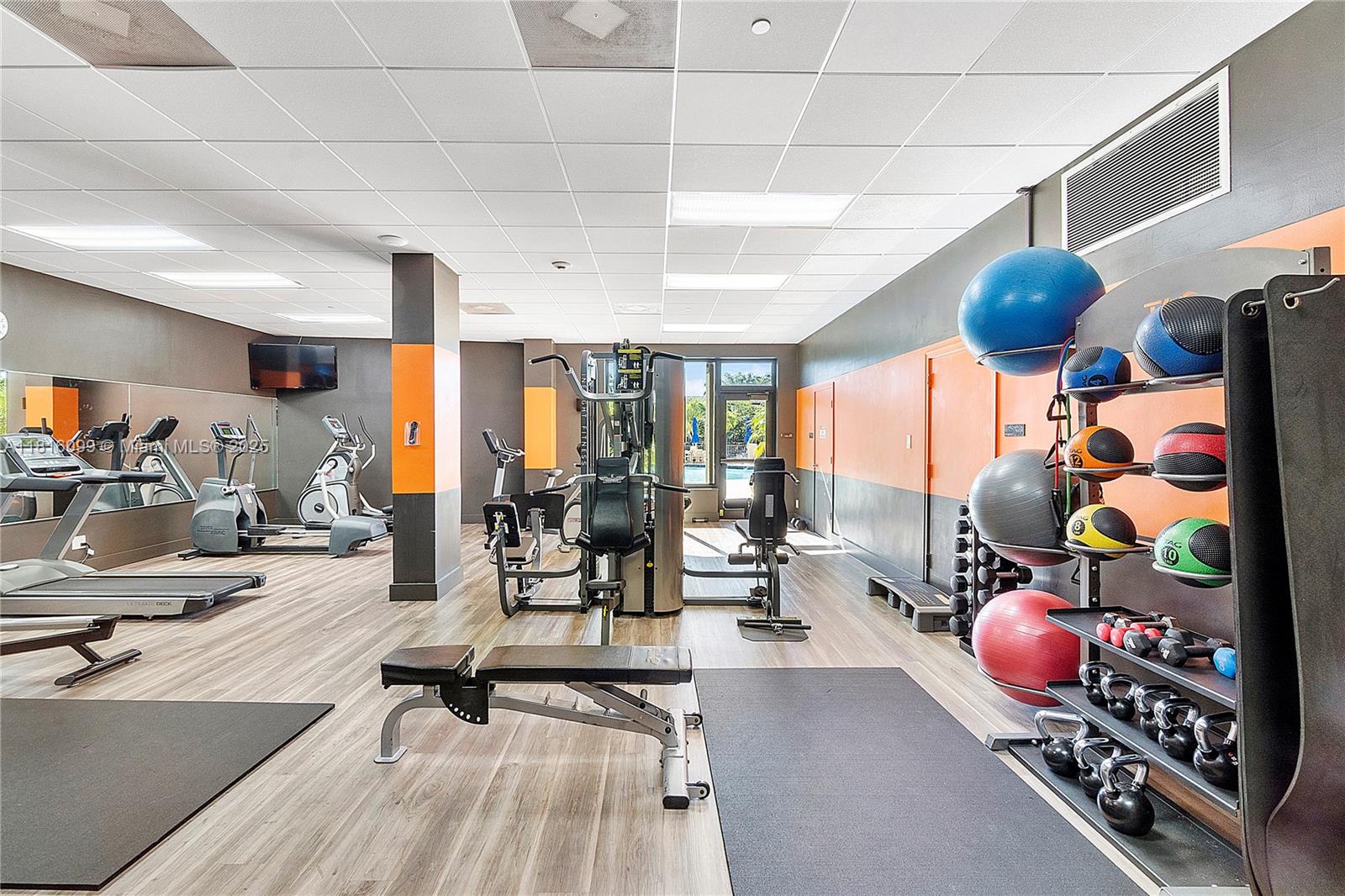90 Edgewater Dr #305, Coral Gables, Florida image 31