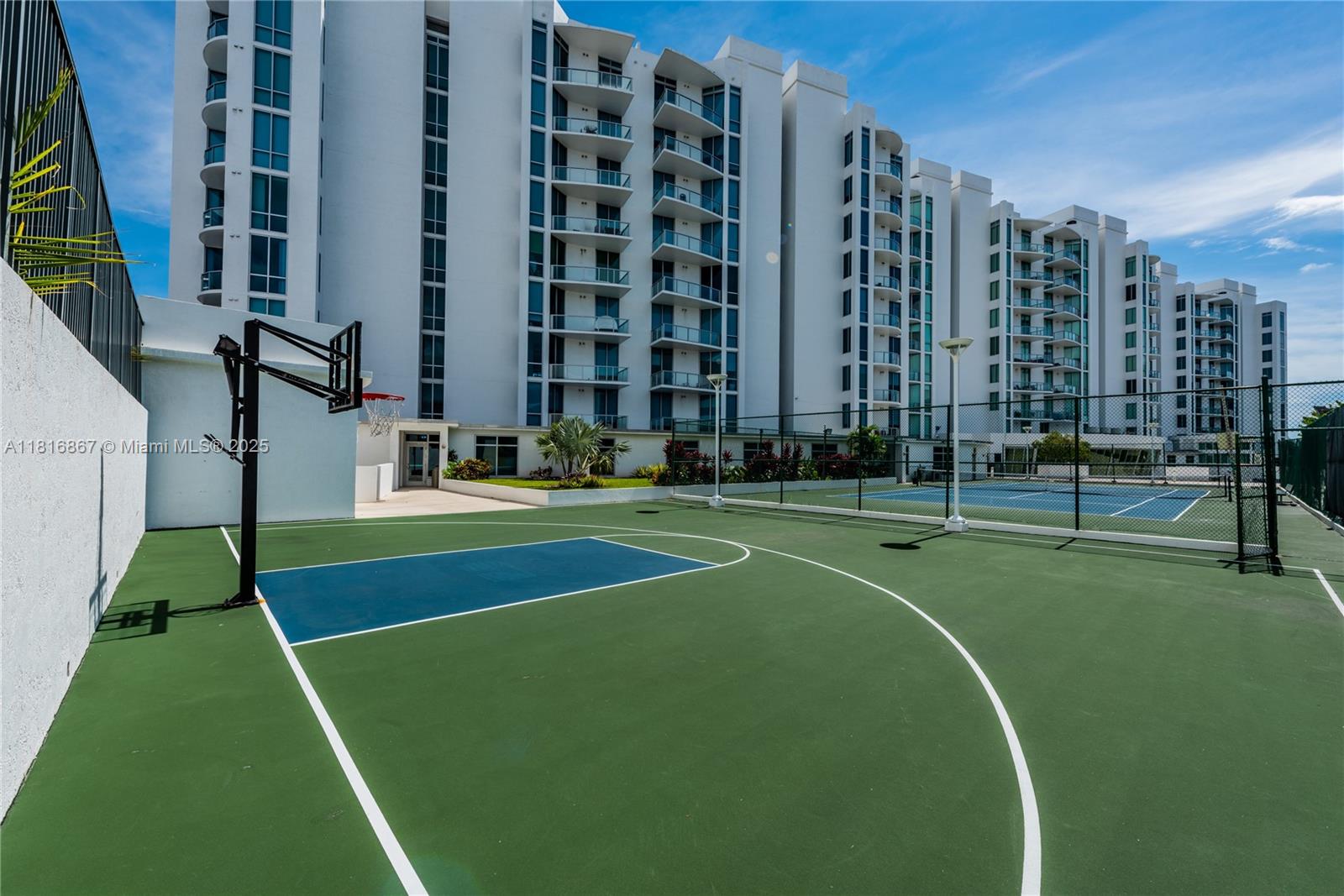 3029 NE 188th St #309, Aventura FL 33180