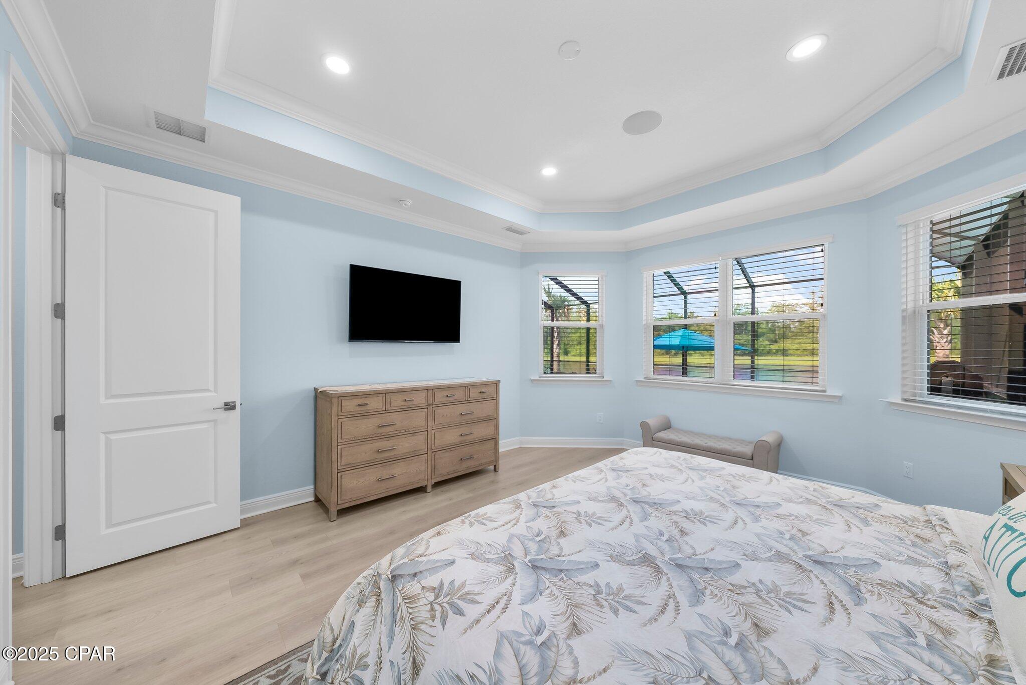 Image 19 For 8355 Landshark Boulevard