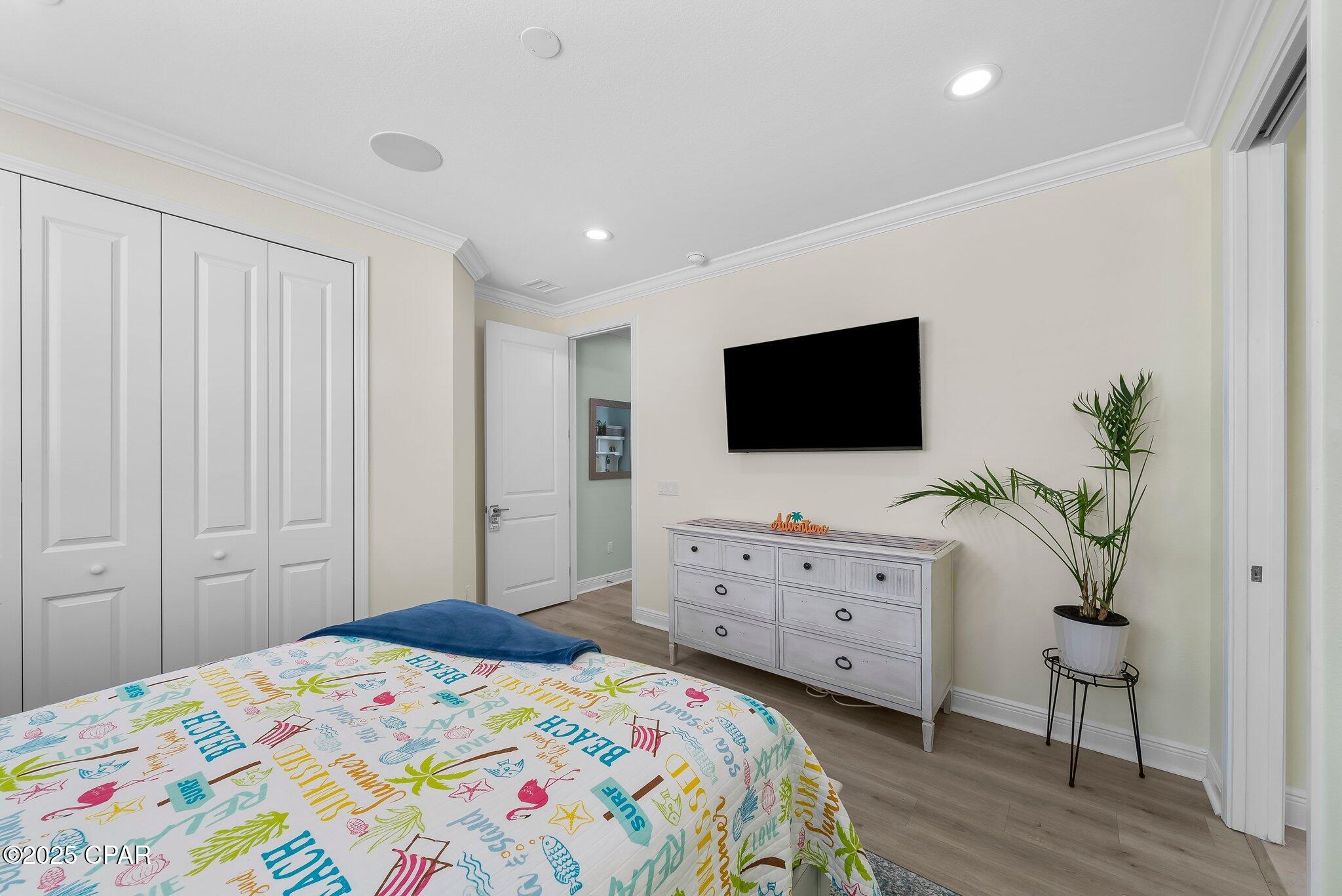 Image 23 For 8355 Landshark Boulevard