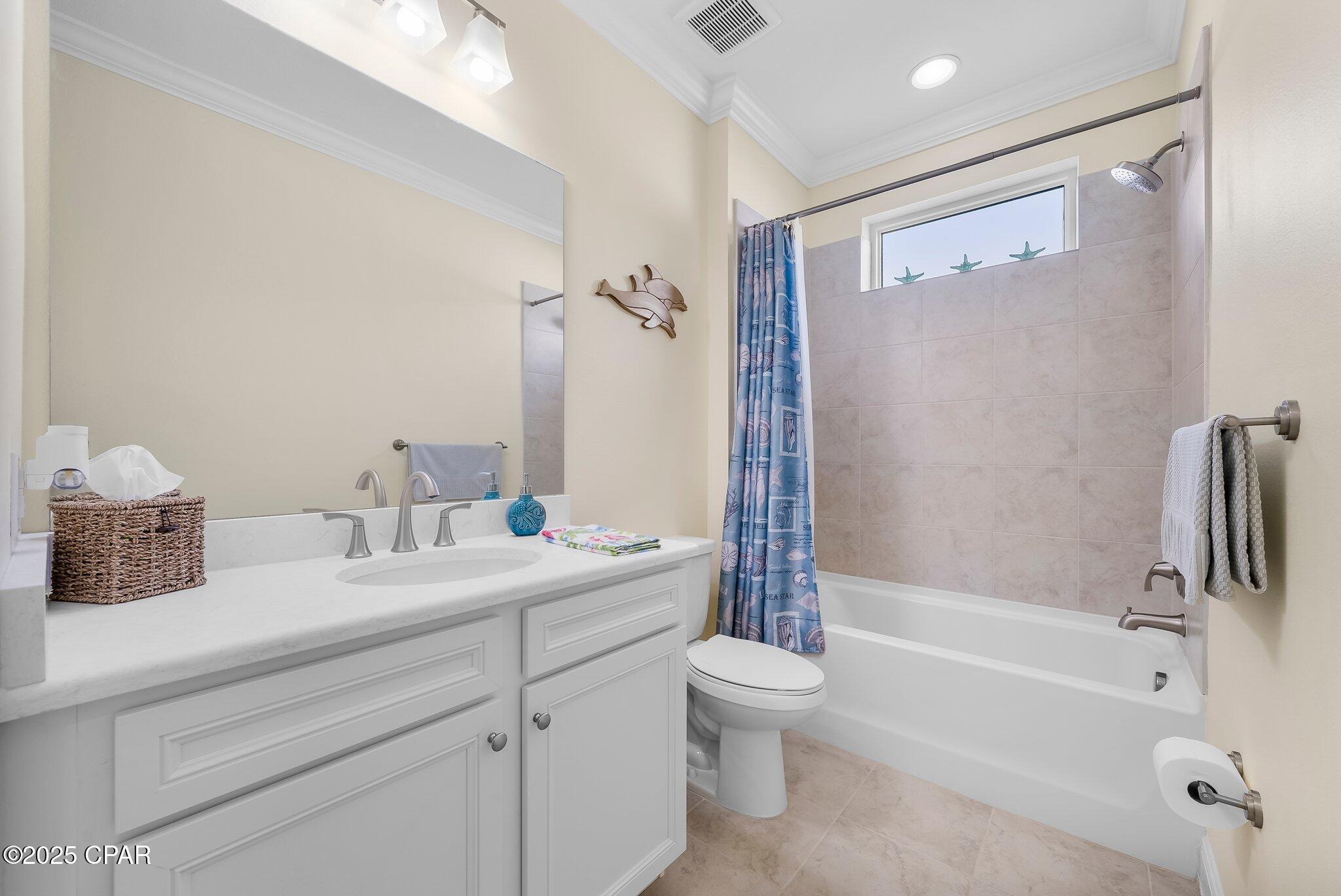 Image 24 For 8355 Landshark Boulevard