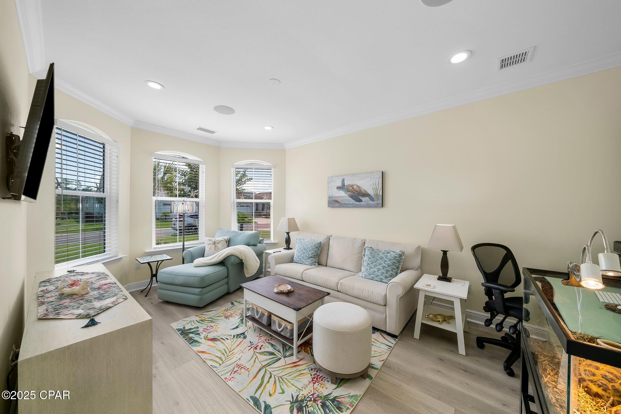 Image 26 For 8355 Landshark Boulevard