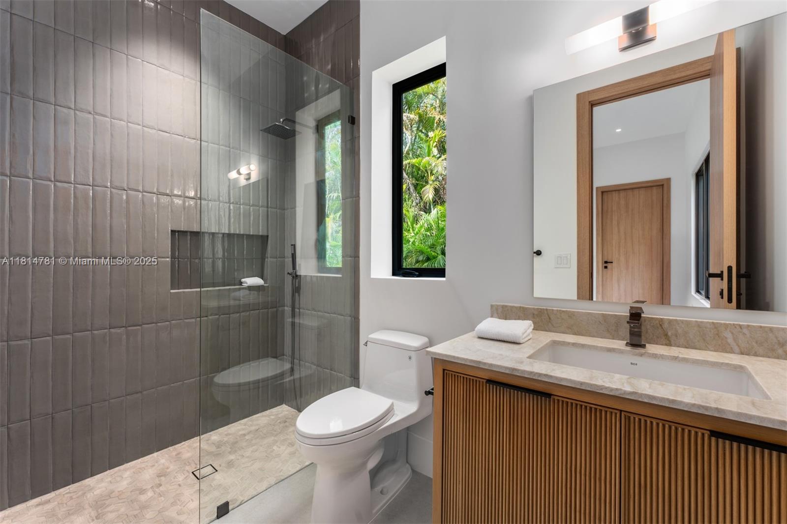 6730 SW 115th St, Pinecrest, Florida image 35