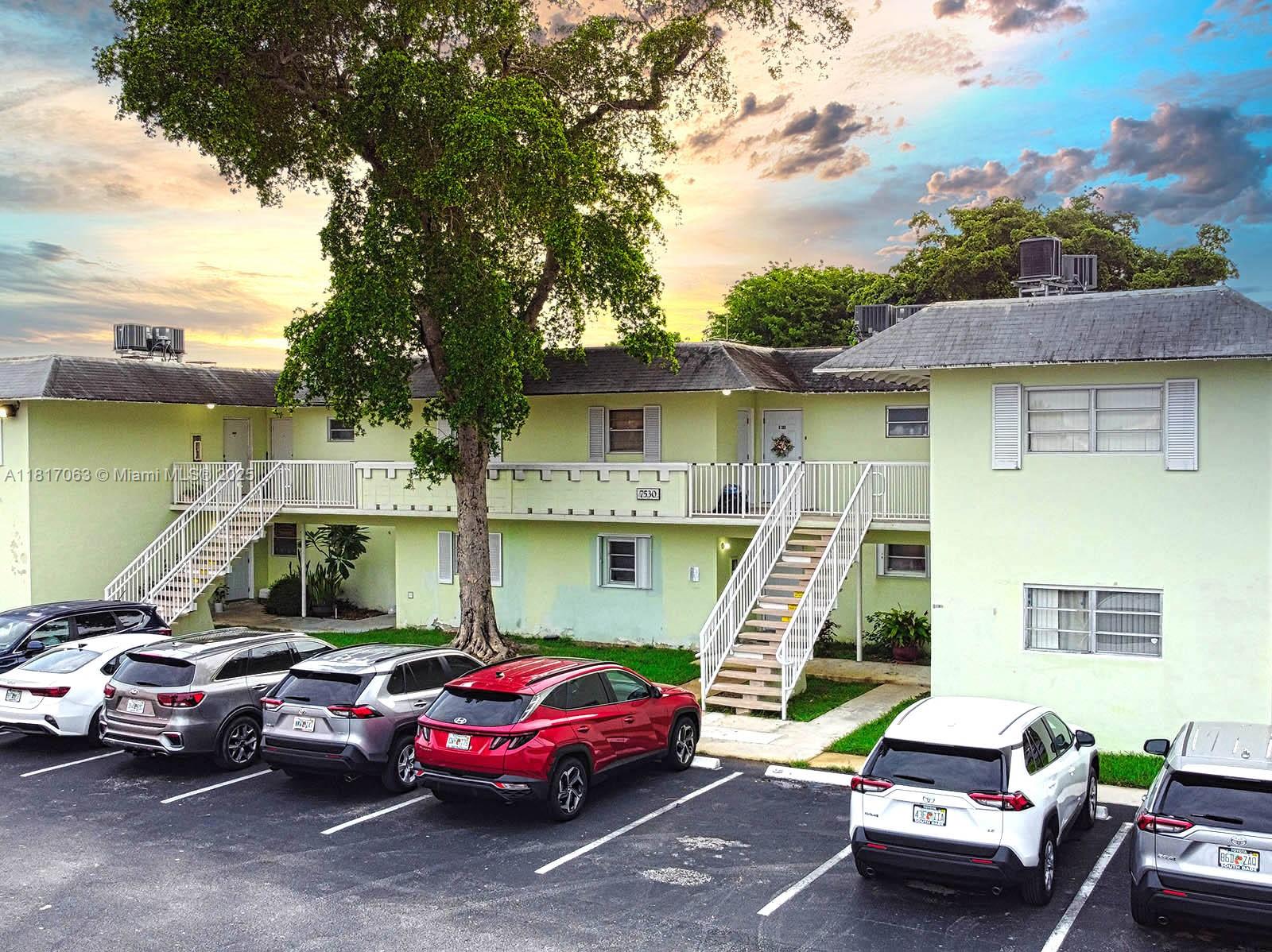 7530 SW 82nd St G203