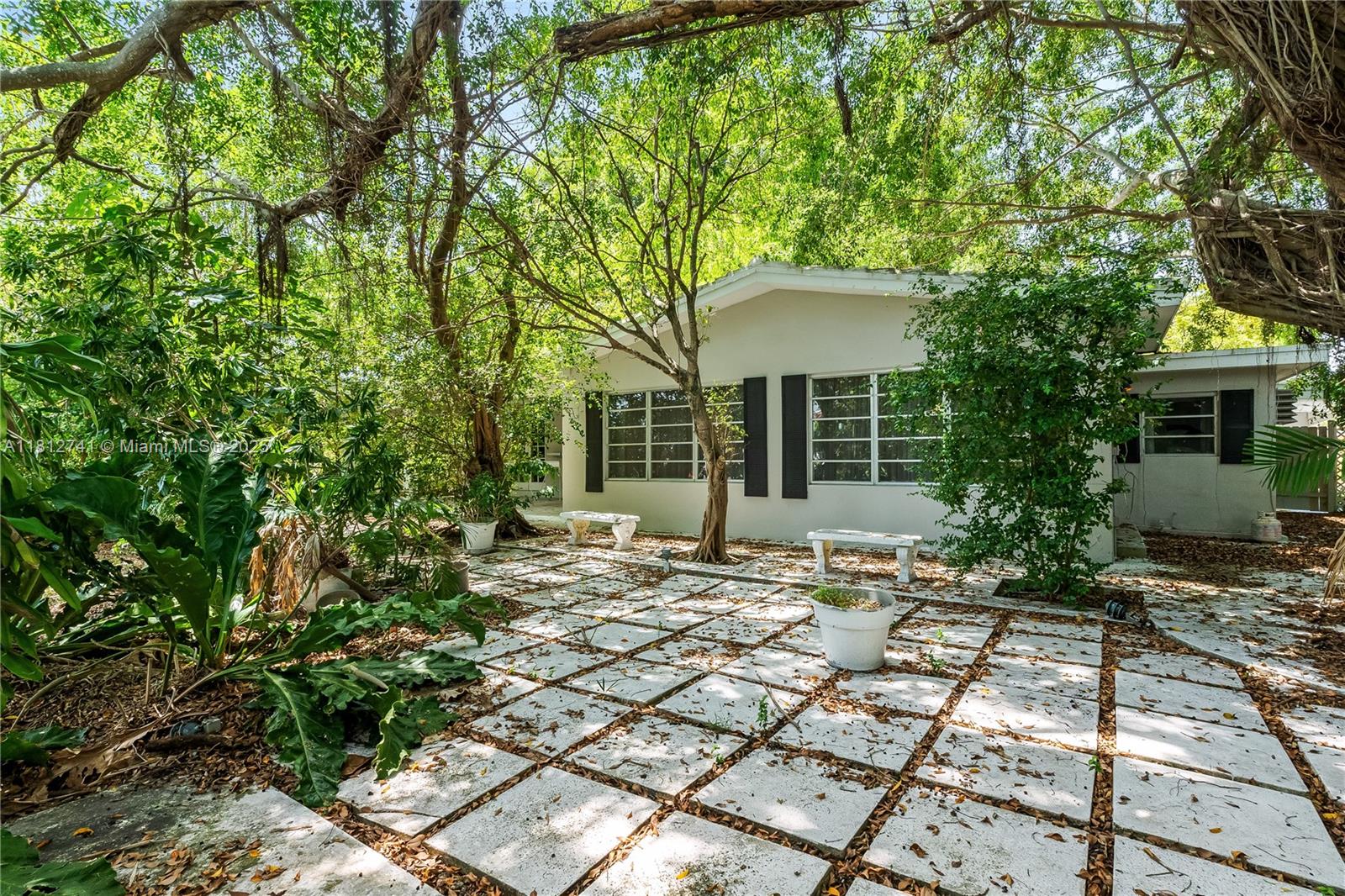 1805 Ixora Rd, North Miami, Florida image 15