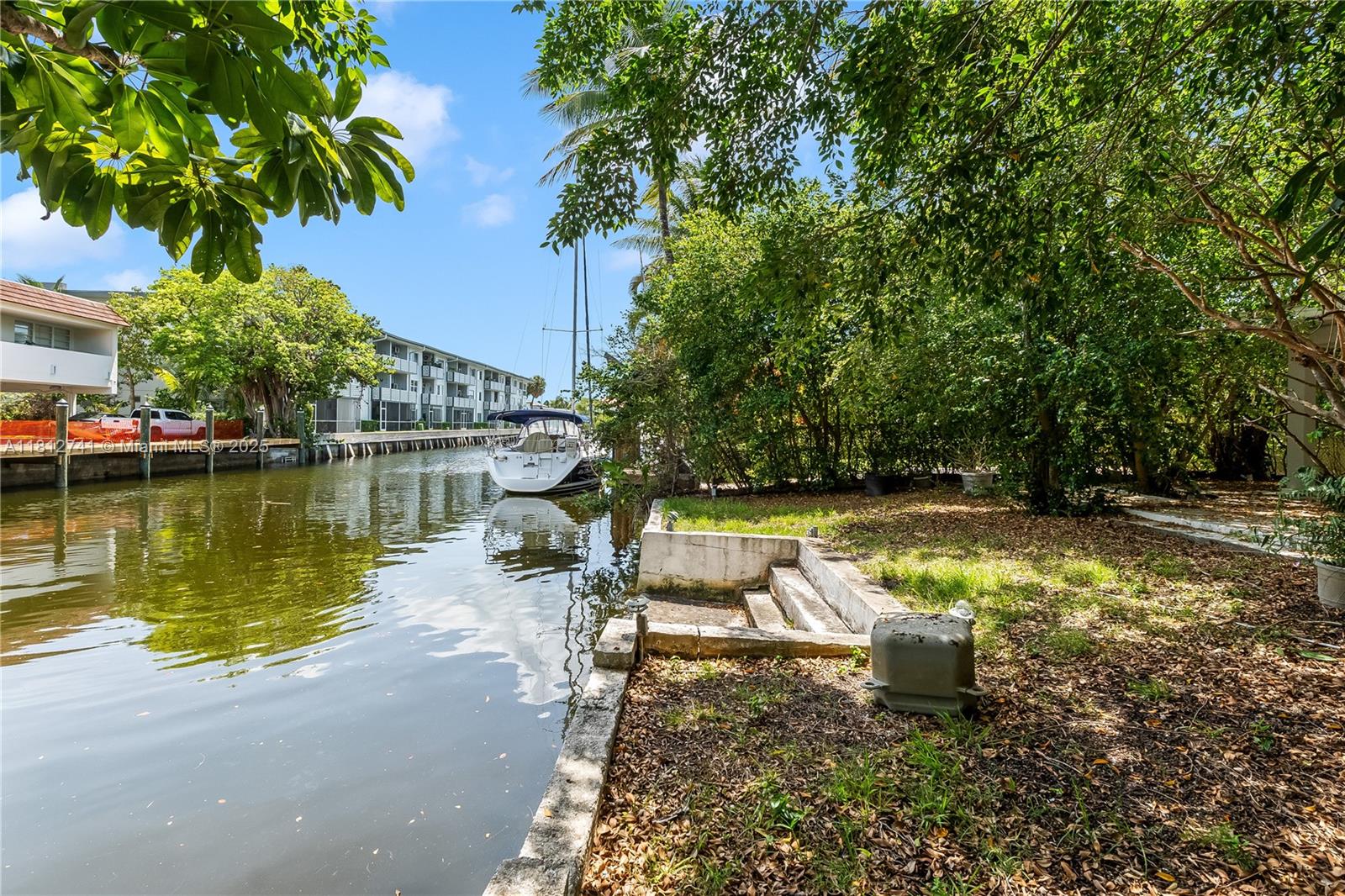 1805 Ixora Rd, North Miami, Florida image 16