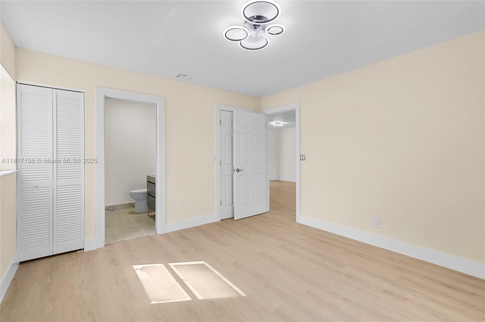 8510 SE Citrus Way, Hobe Sound, Florida image 14