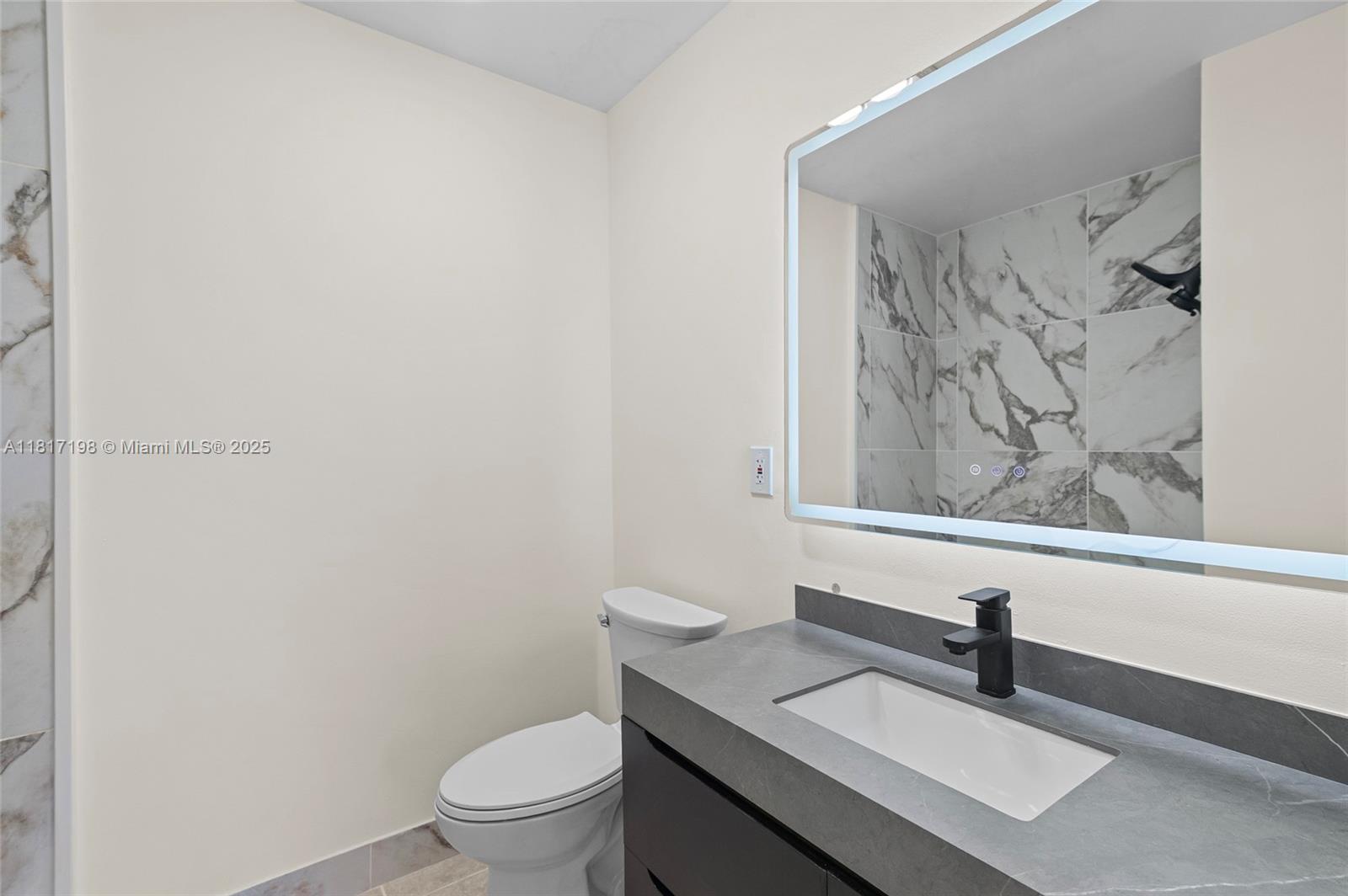 8510 SE Citrus Way, Hobe Sound, Florida image 18