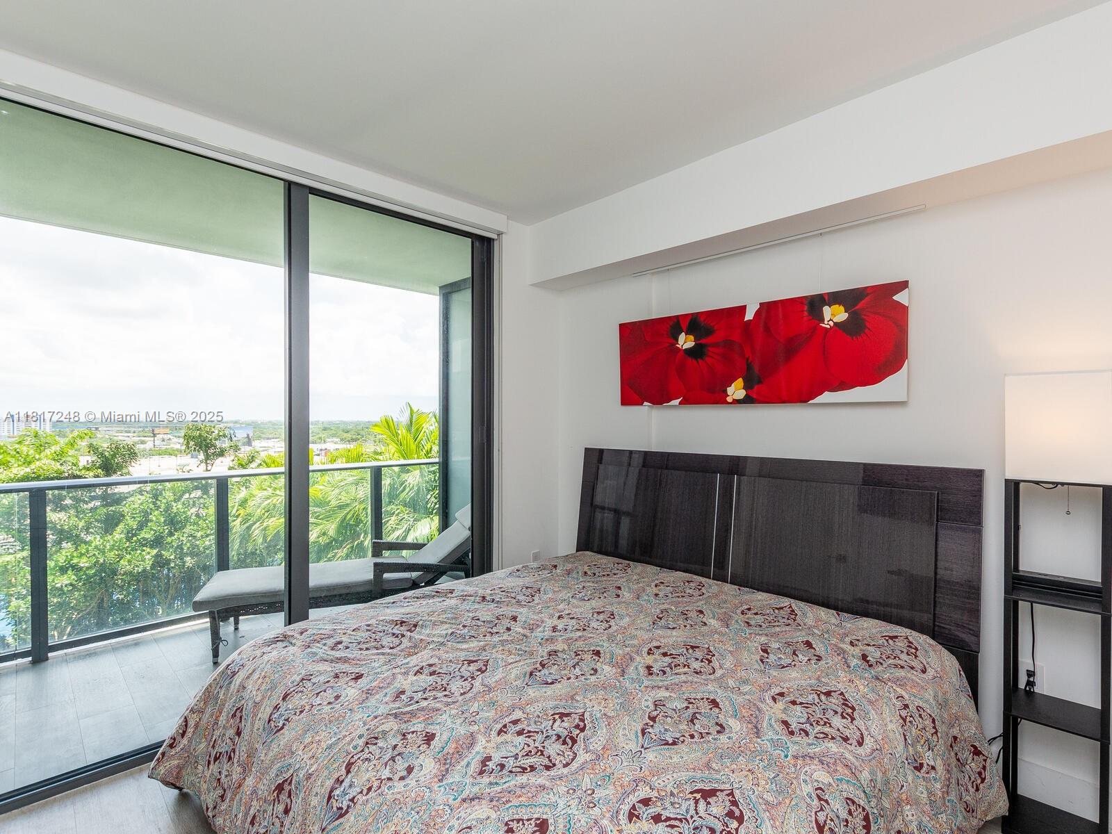 121 NE 34th St #1014, Miami FL 33137