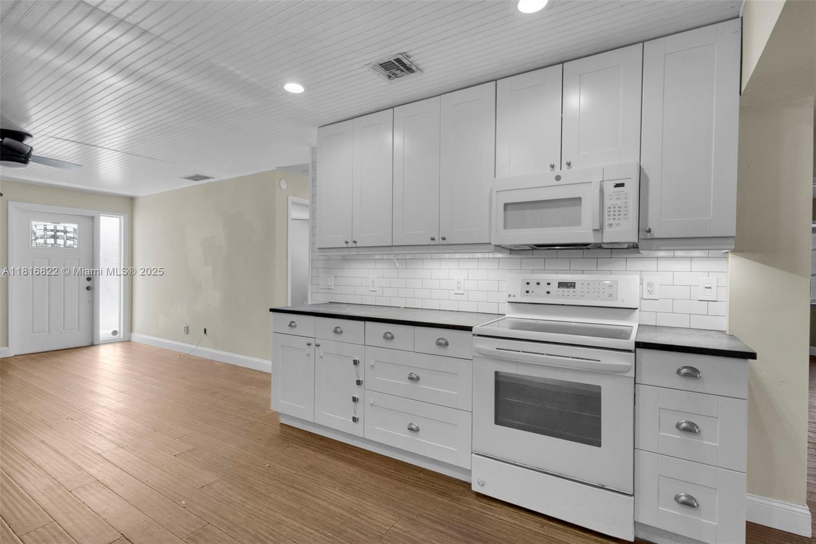 27 Robalo Court, North Palm Beach, Florida image 11