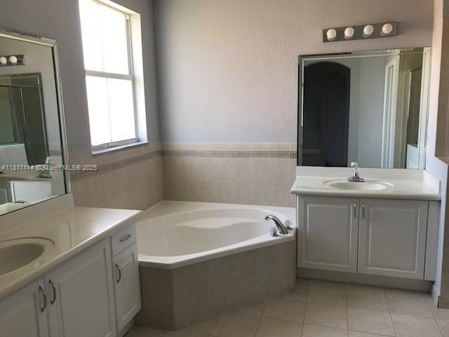 Property photo # 7