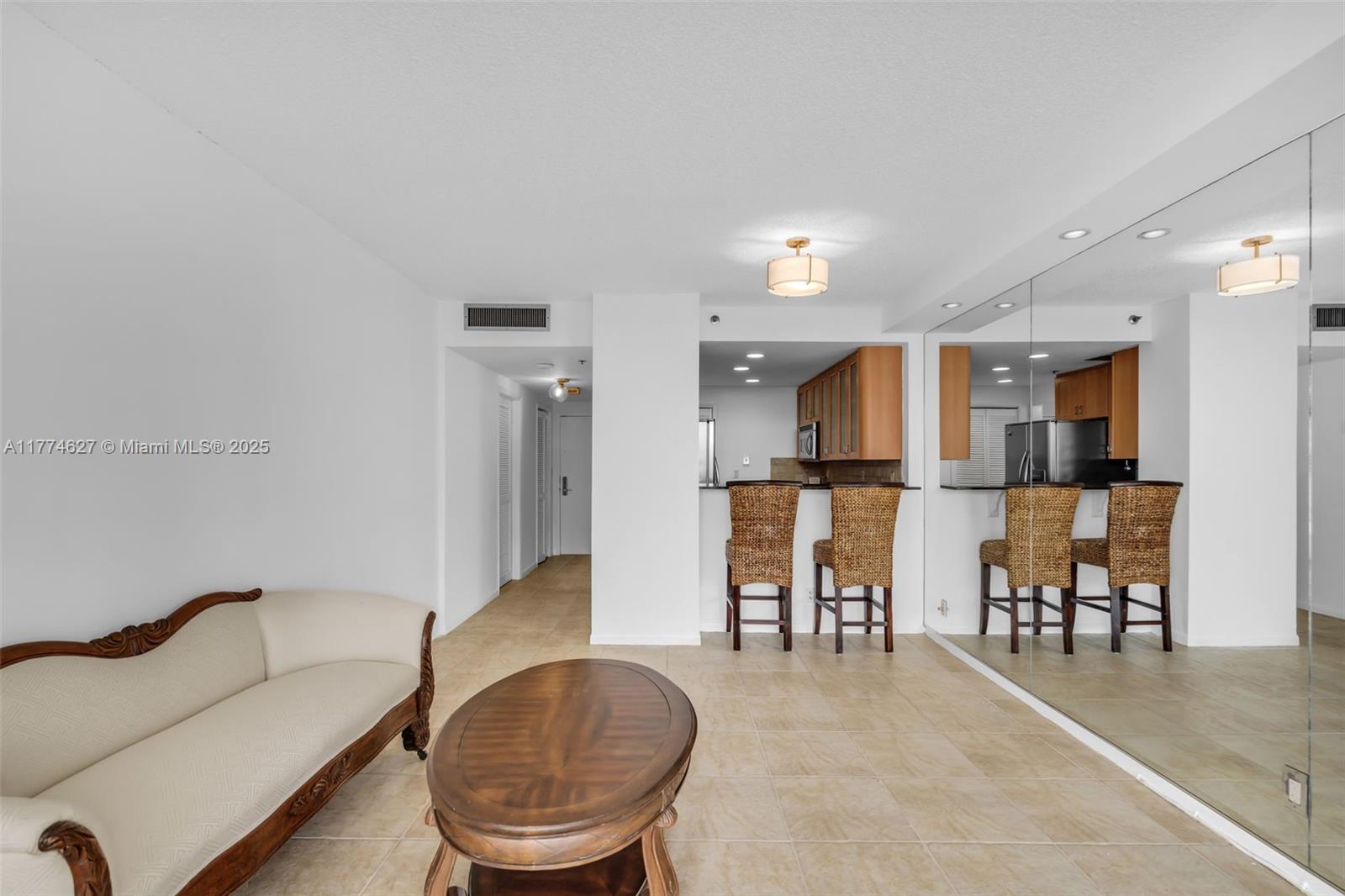 1581 Brickell Ave #808, Miami FL 33129