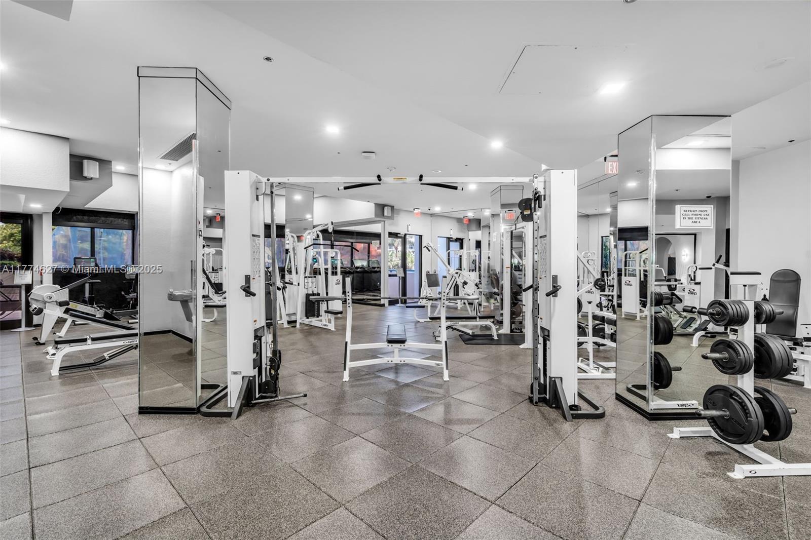 1581 Brickell Ave #808, Miami FL 33129
