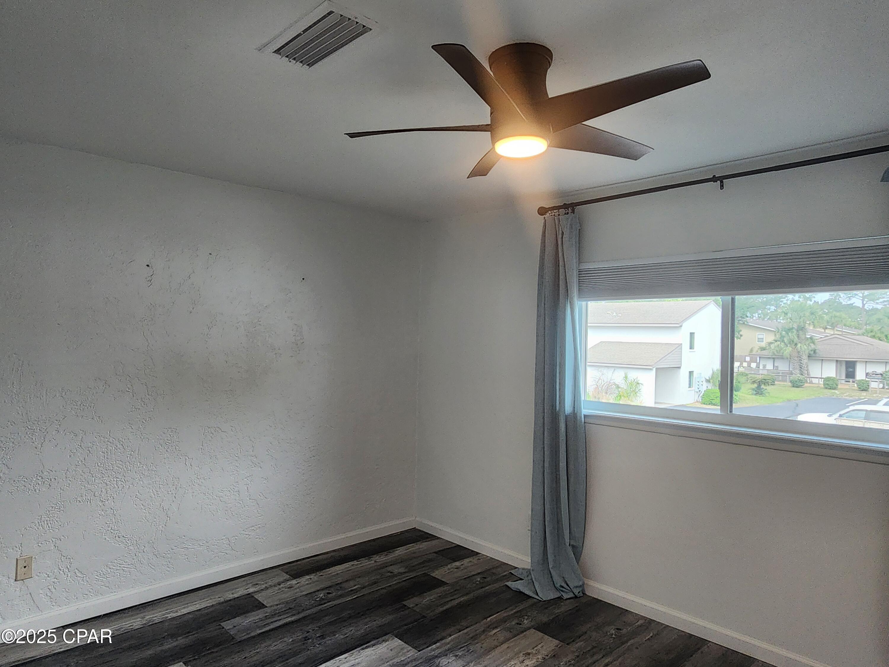 Image 20 For 6901 Lagoon Drive 15