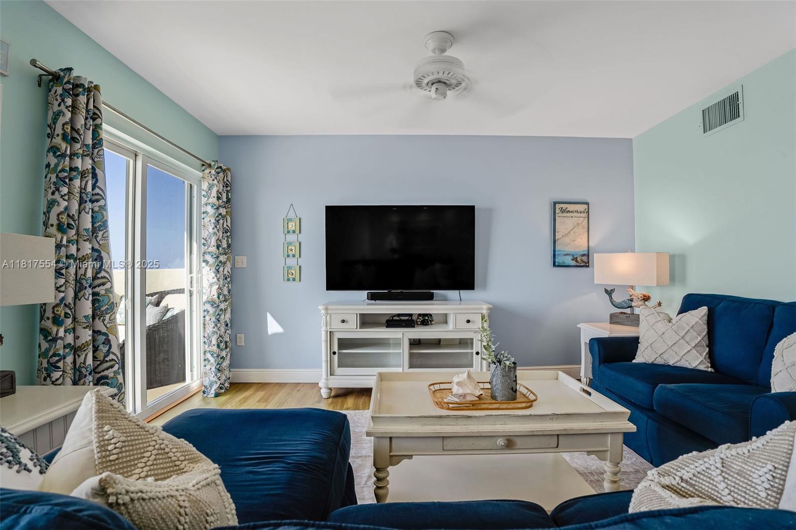 200 Wrenn Street #PENTHOUSE 701, Plantation Key, Florida image 10